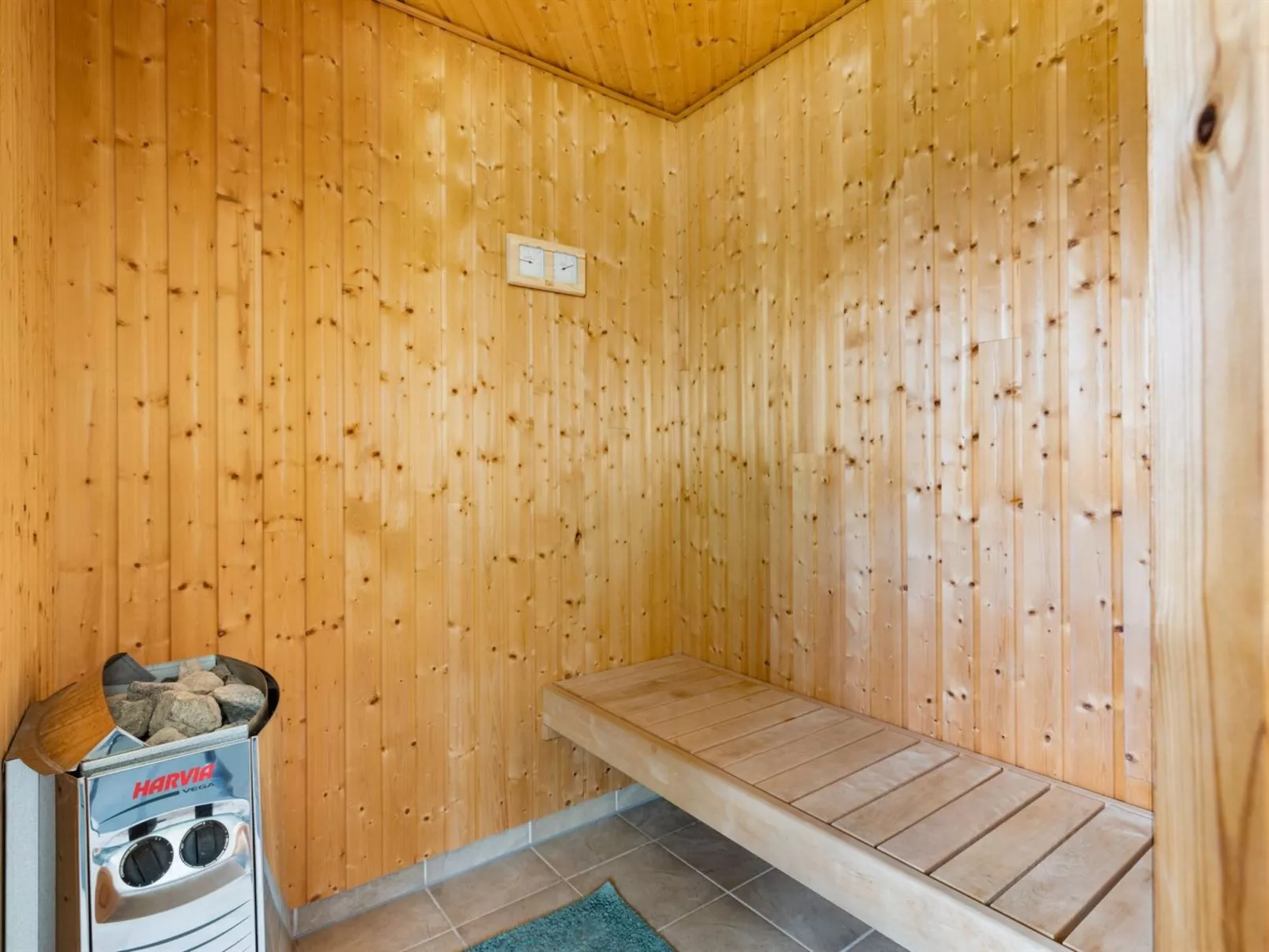 "Merrit" - 280m from the sea-Drinnen