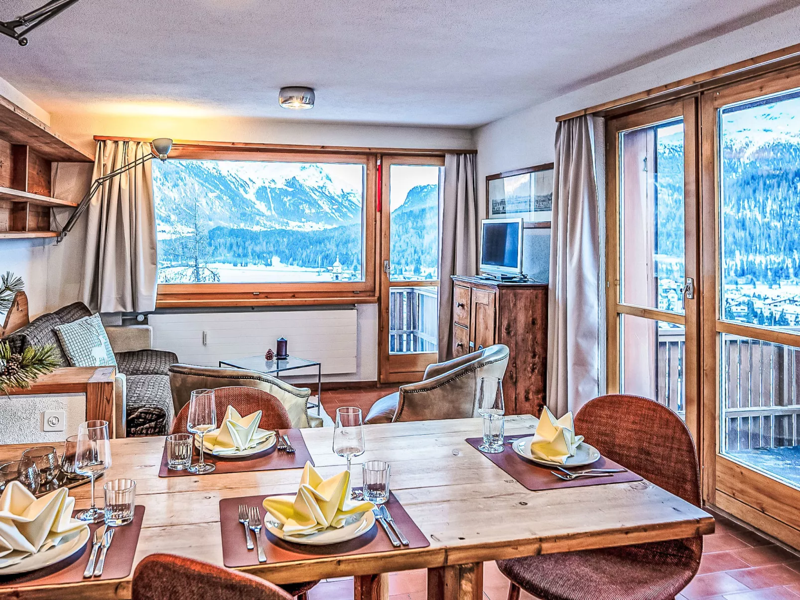 Chesa La Drosa AB-Dedans