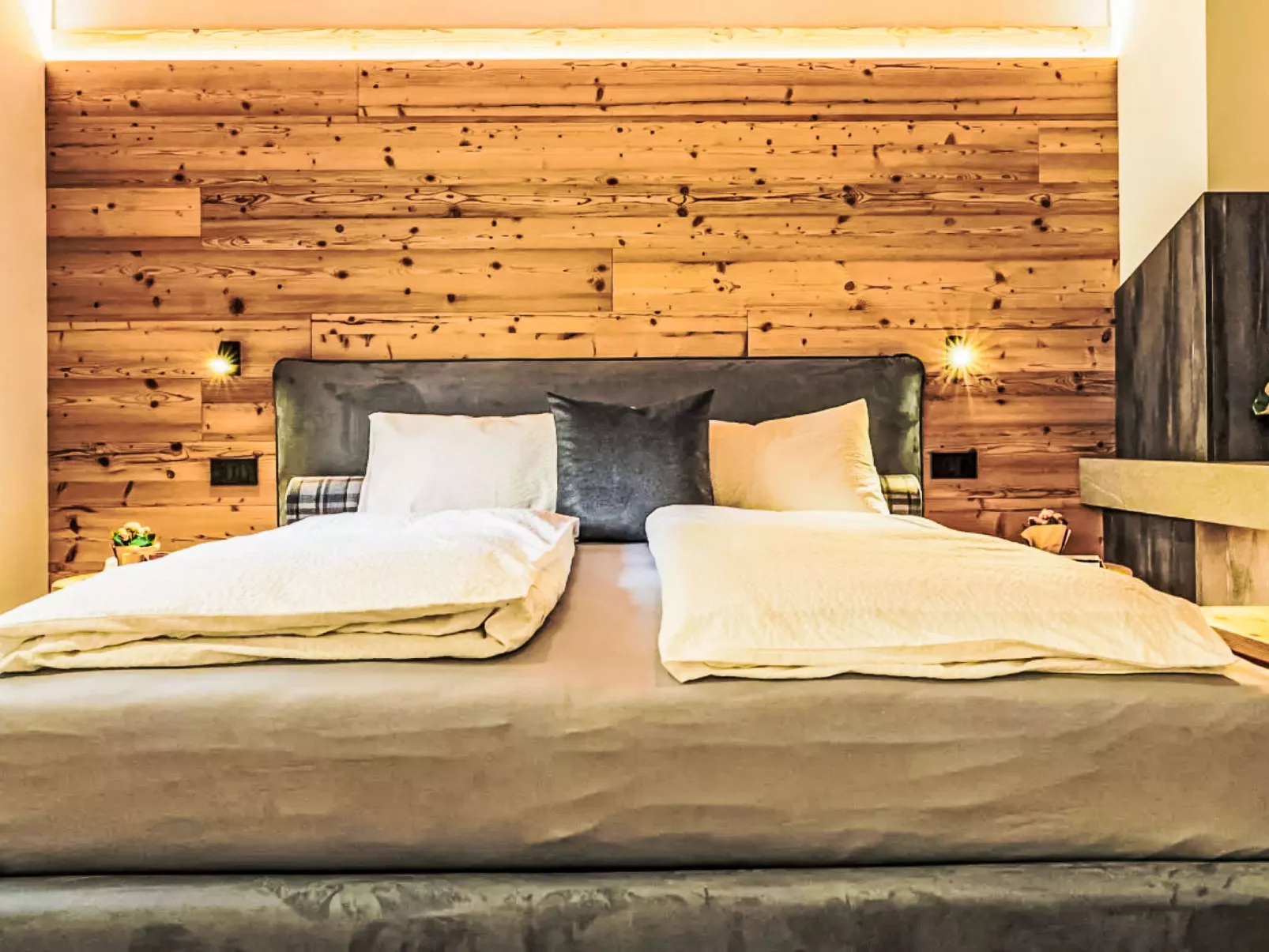 La Granda e la Piciola-Inside