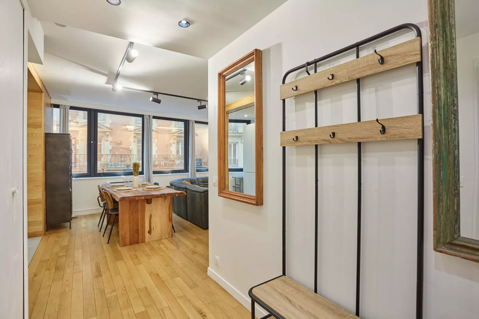 RUE DES MOINES 2-Nicht zugeordnet