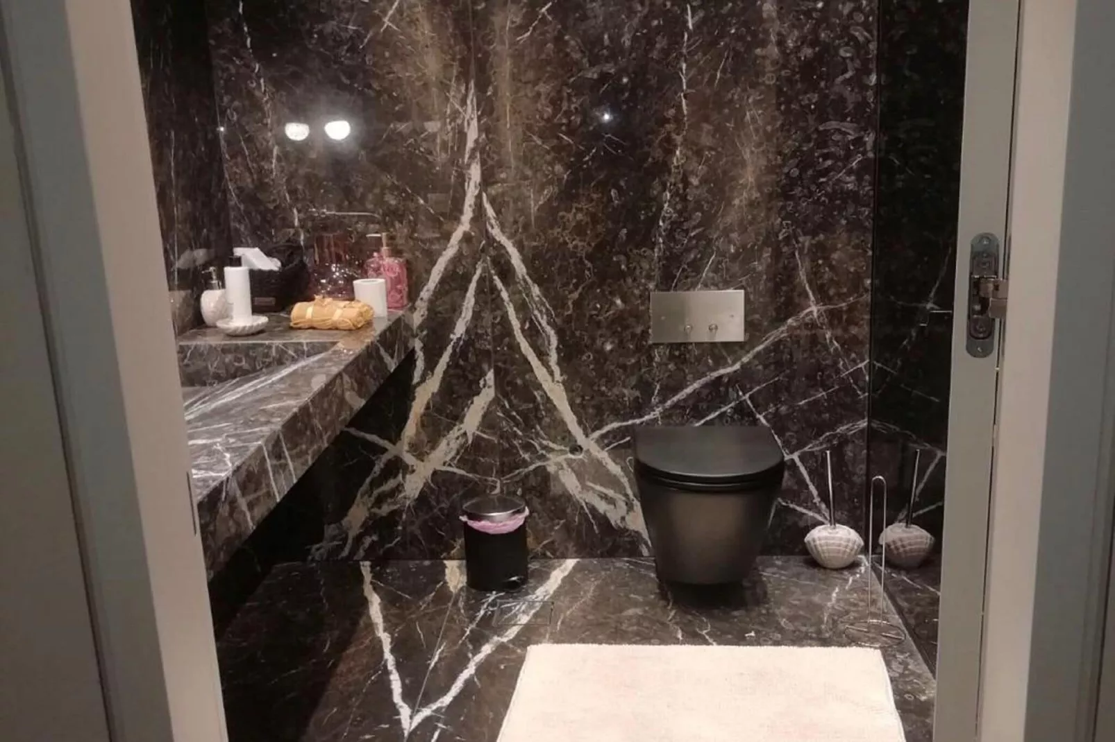 Luxury Villa at Vrahniou-Bathroom