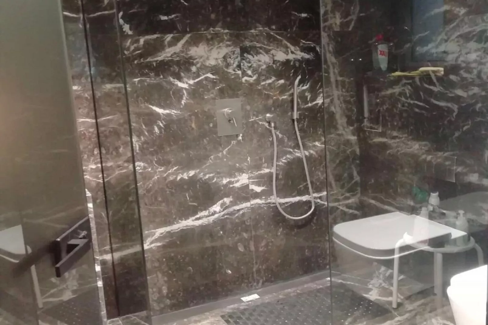 Luxury Villa at Vrahniou-Bathroom