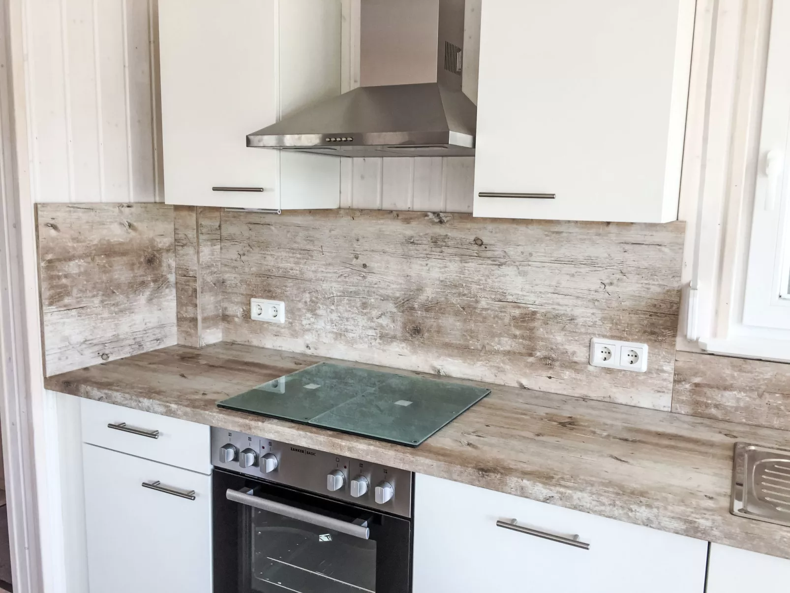 Ferienhaus am Wasser-Drinnen