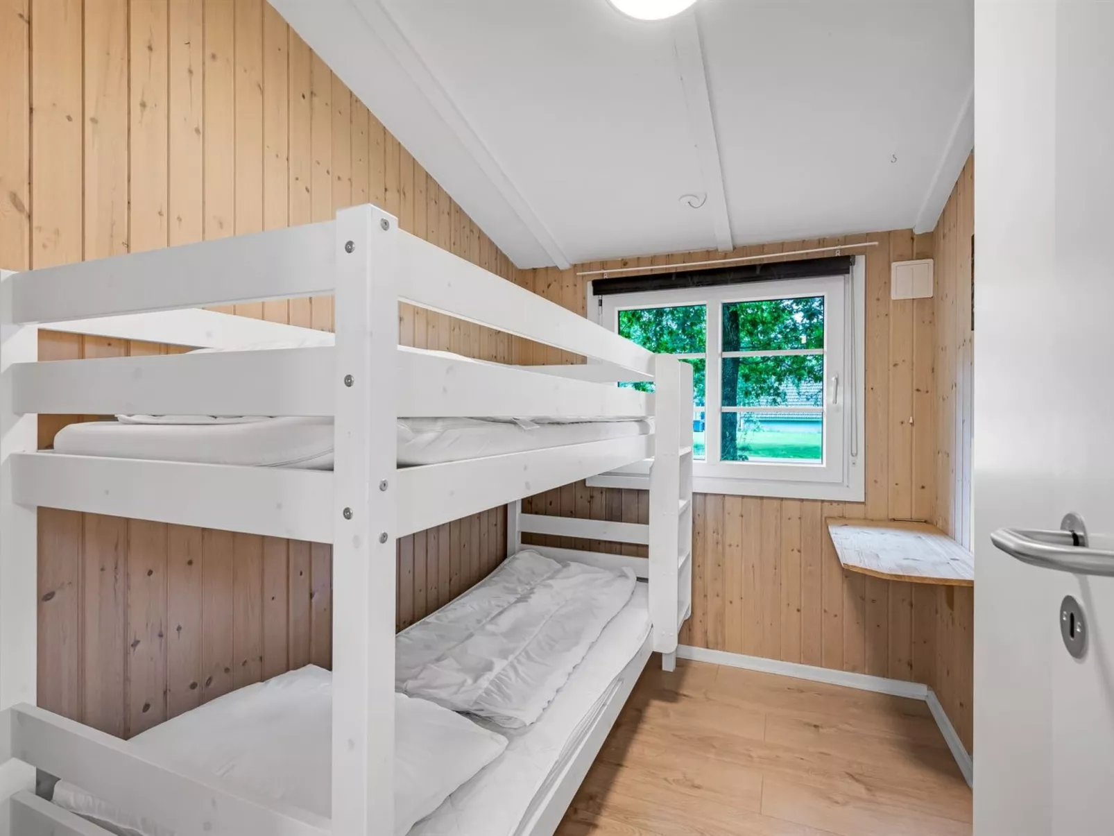 "Mena" - 10km from the sea-Drinnen