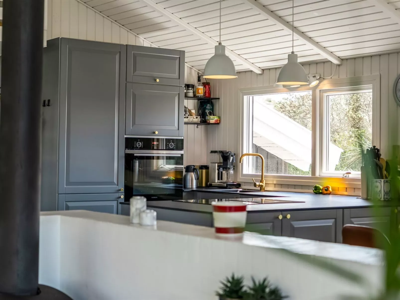 "Askrik" - 350m from the sea - Inside