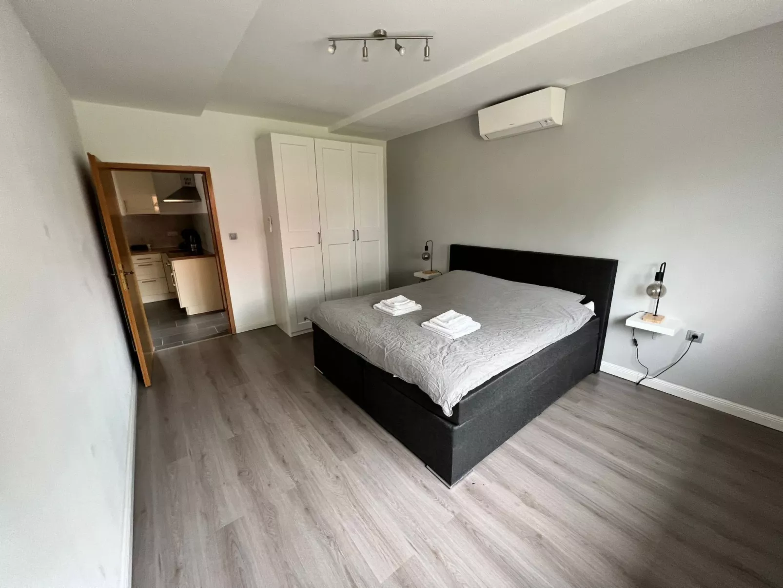 Mit privat Hottub und Klima. - Image-tags.info