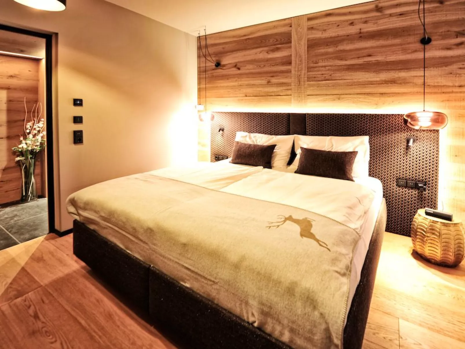 Alpiner Glam Penthouse - Trendy - Cosy - Comfy - Image-tags.info