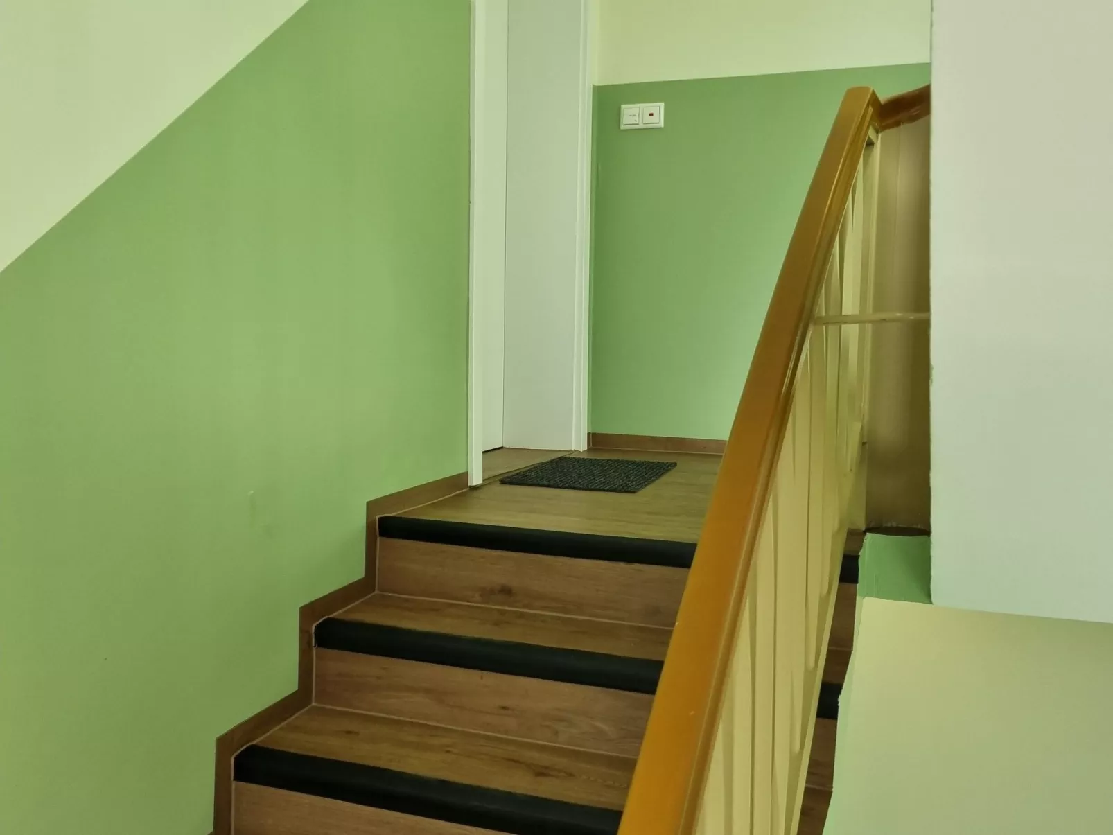 Kernsanierte Ferienwohnung in ruhiger und zentraler Lage - Image-tags.info