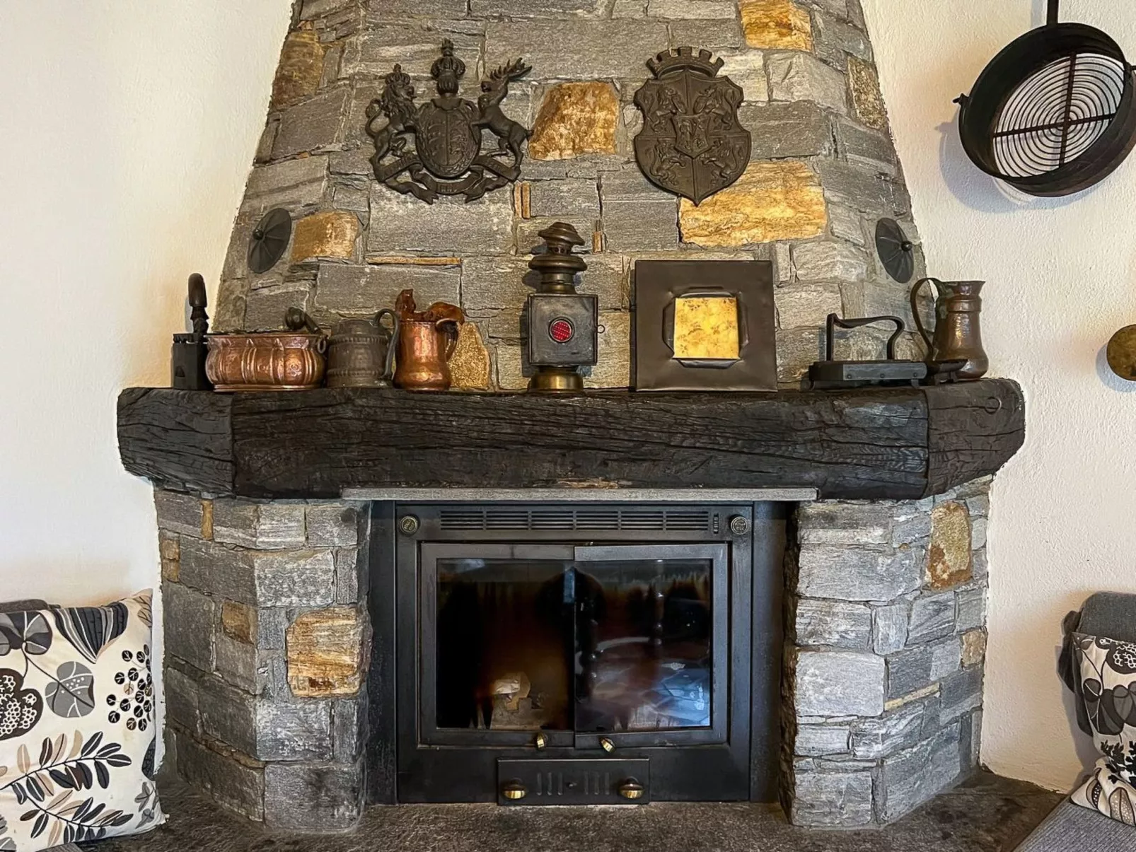 Chalet Mergoscia - Image-tags.info