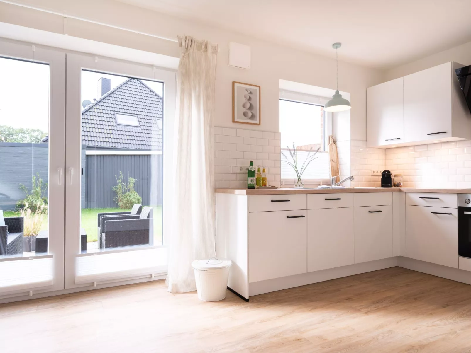 Küstenbutze - Modernes Apartment für 6 im Beach-Style mit vollausgestatteter Kü - Image-tags.info