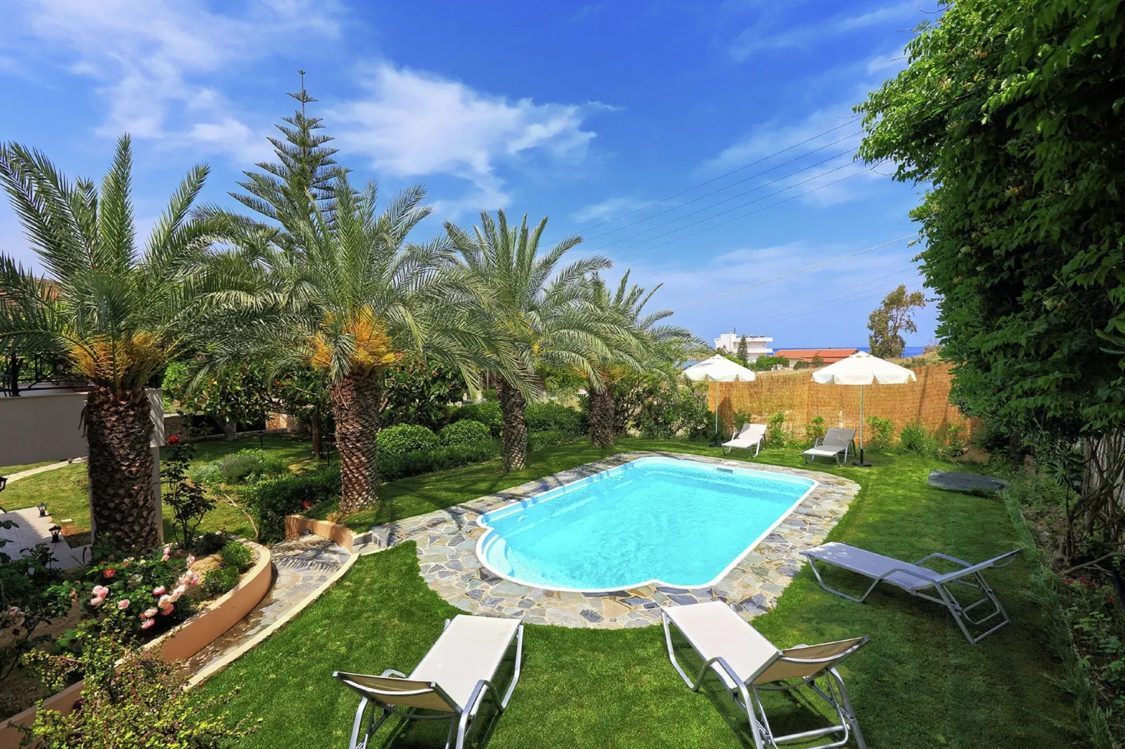 Villa Karteros-Pool