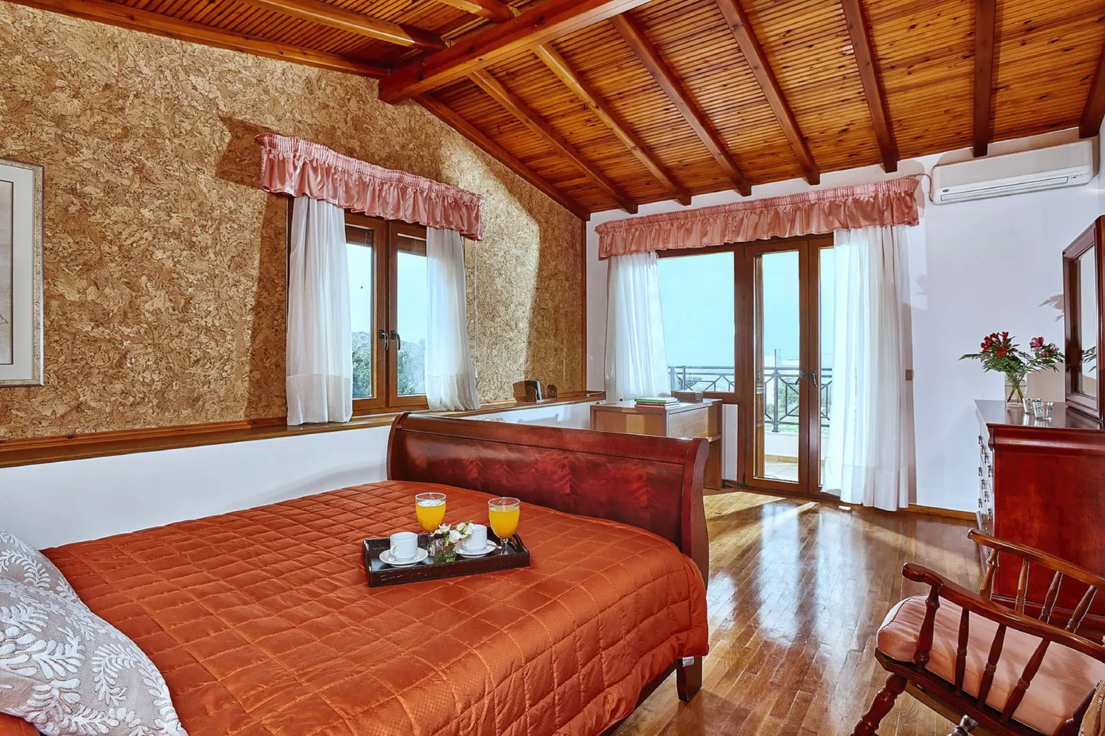 Villa Karteros-Bedroom