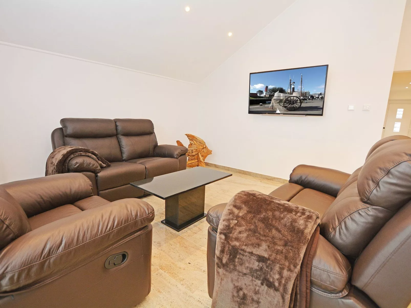 Merzijana Dachgeschoss in Stinteck - Image-tags.info