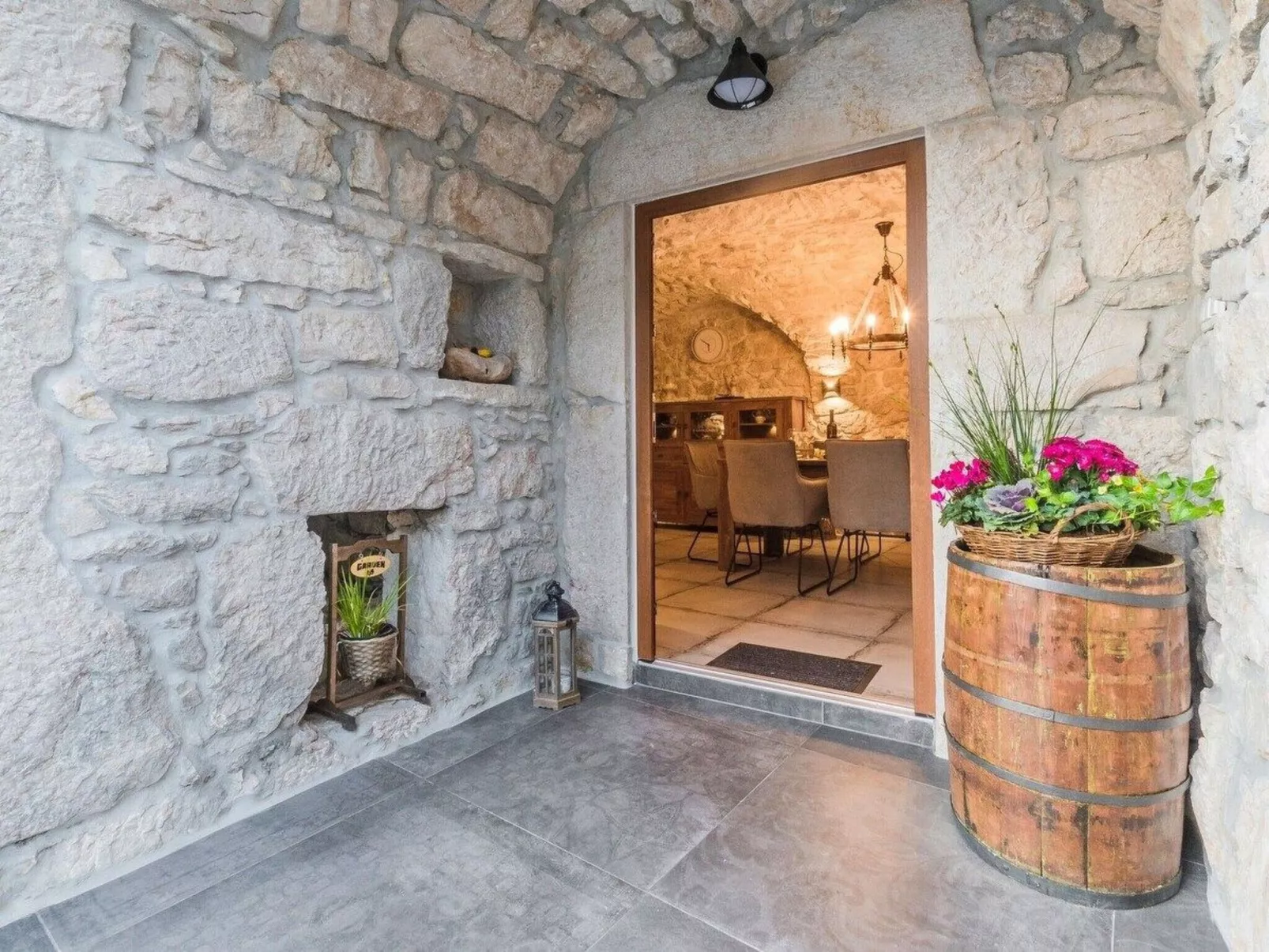 Luxuriöse Steinvilla "Mariva Tribalj" mit Pool - Image-tags.info