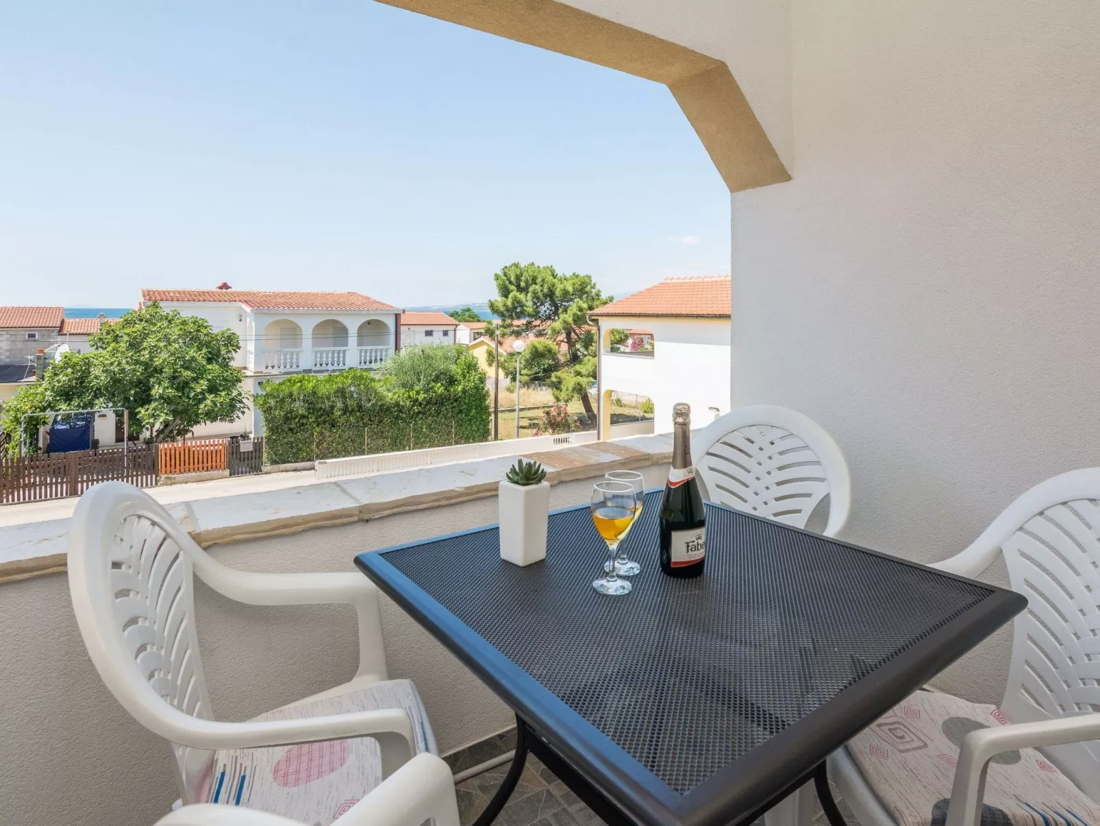 Apartment Galic 3 - Image-tags.info