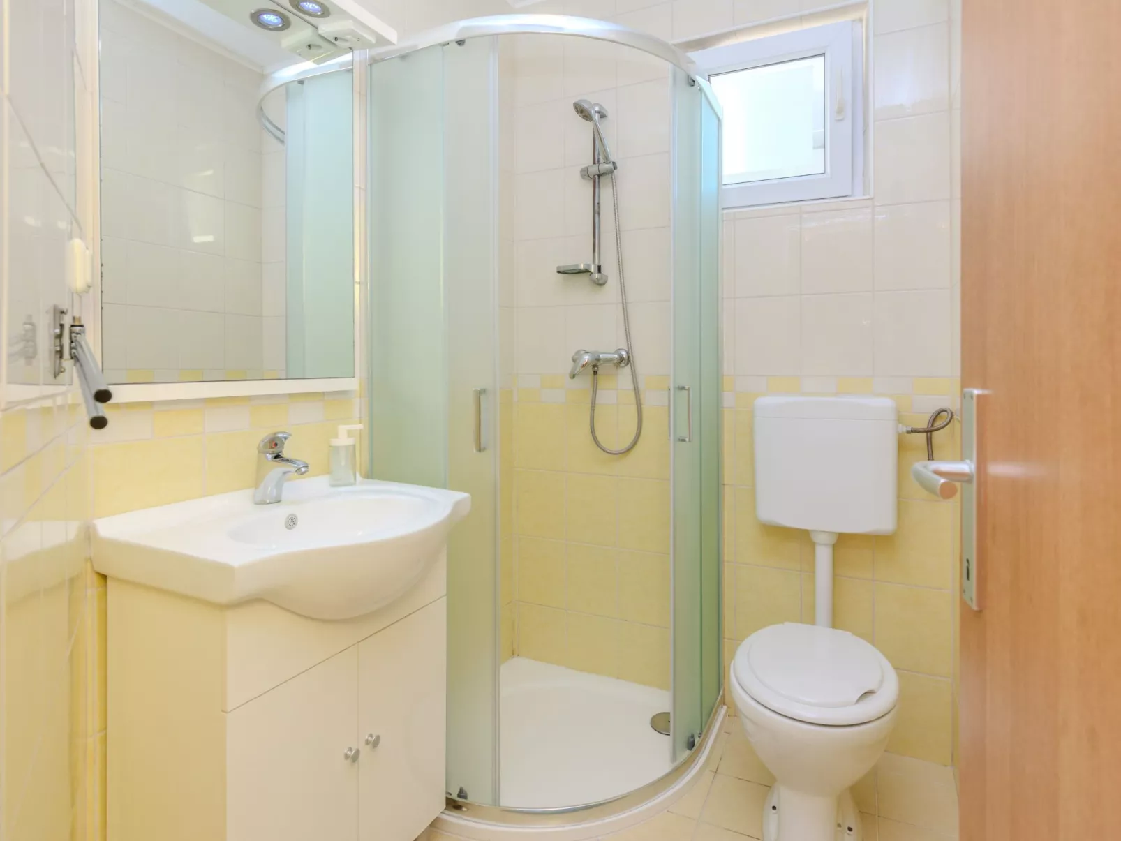 Apartment Mahnet 1 - Image-tags.info