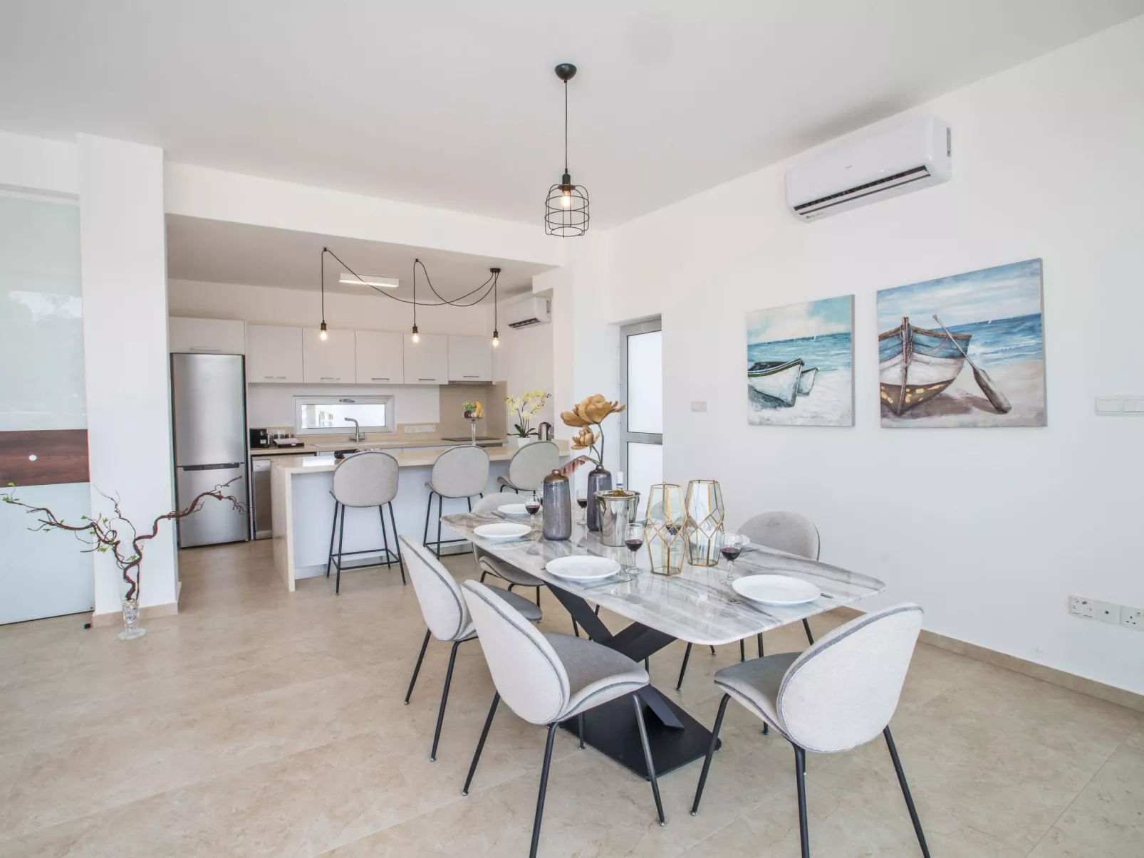 3-Schlafzimmer-Villa mit privatem Pool im Zentrum - Image-tags.info