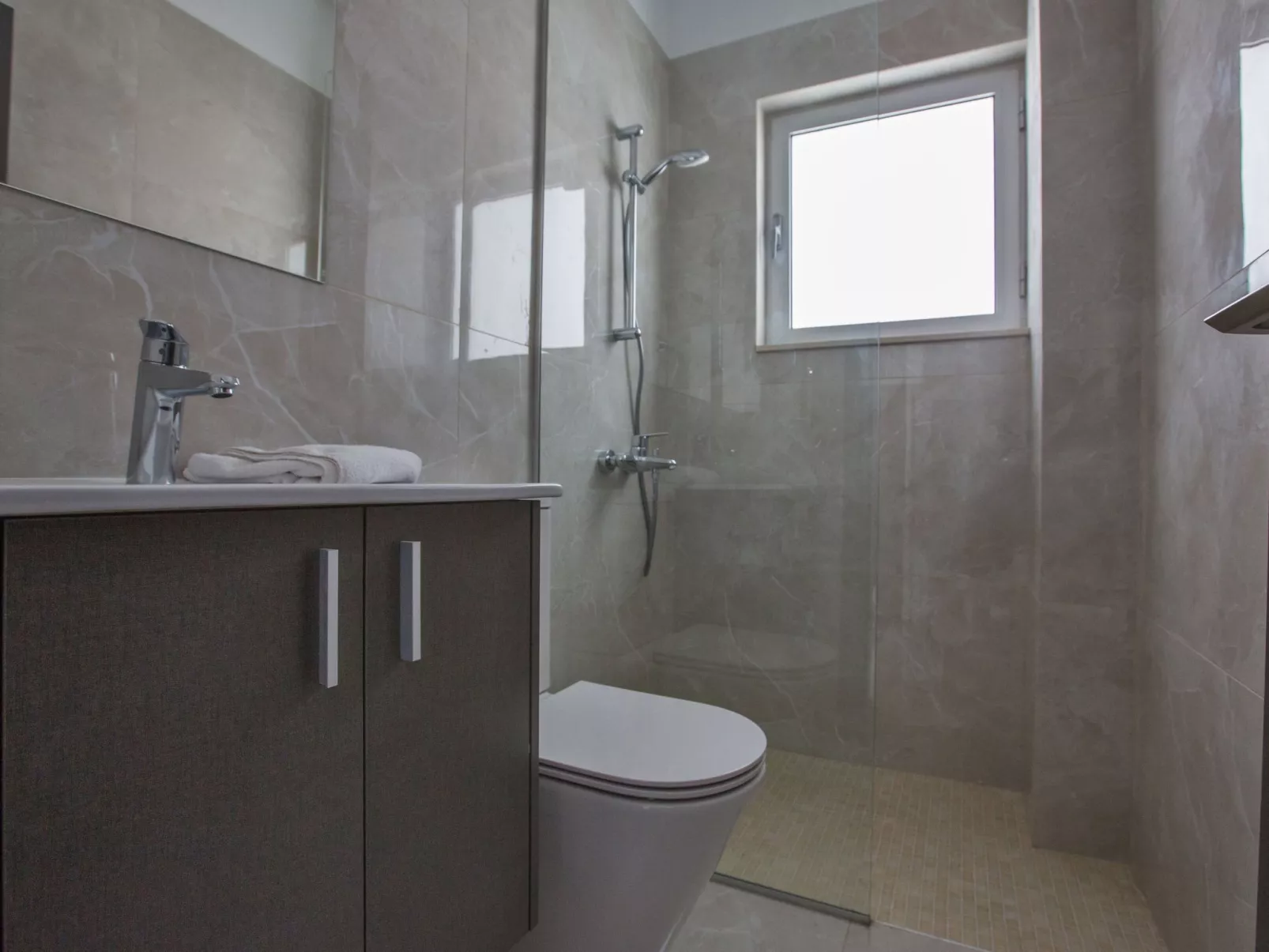 3 Schlafzimmer Villa OL26 mit Pool in Protaras - Inside