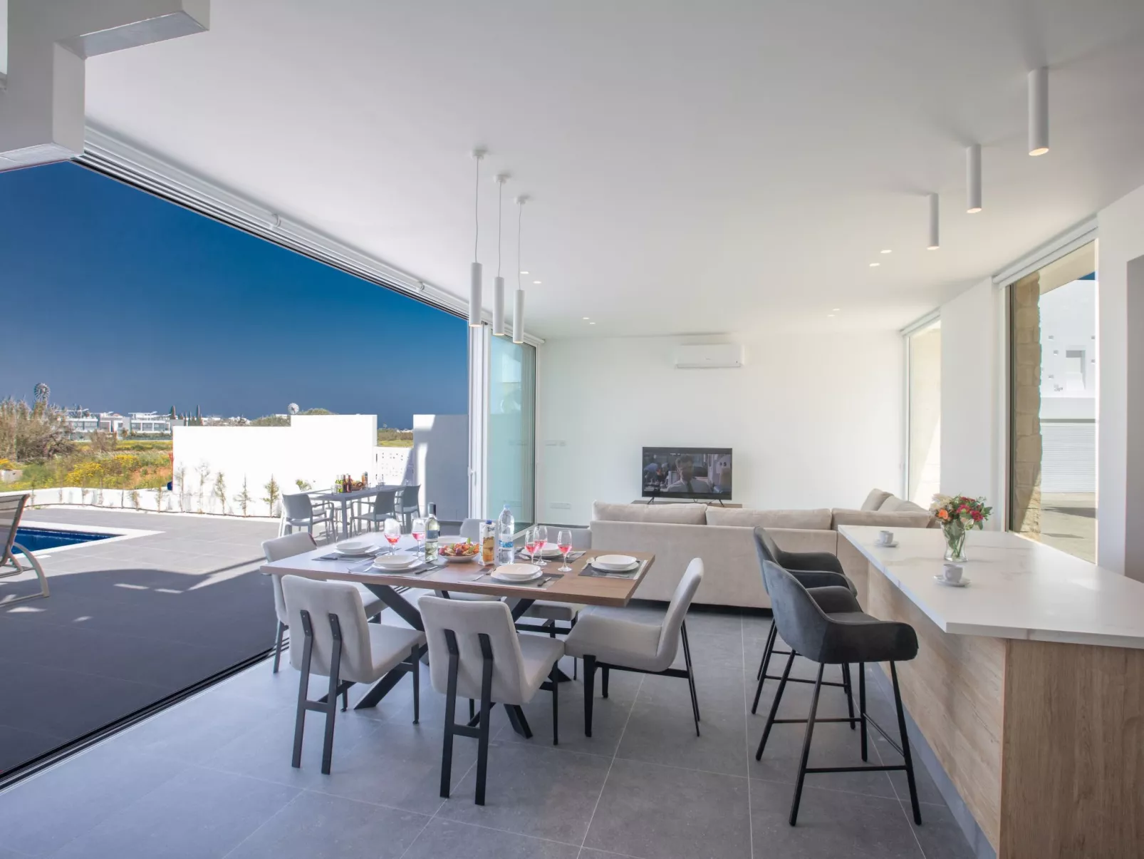 Ferienvilla Vie Bleu mit großem Pool - Image-tags.info