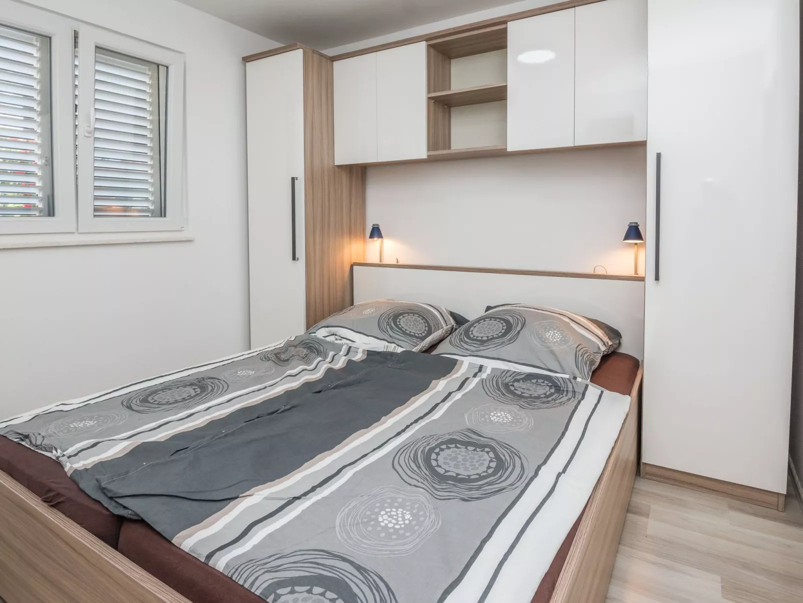 Appartement Loncar 1 - Image-tags.info