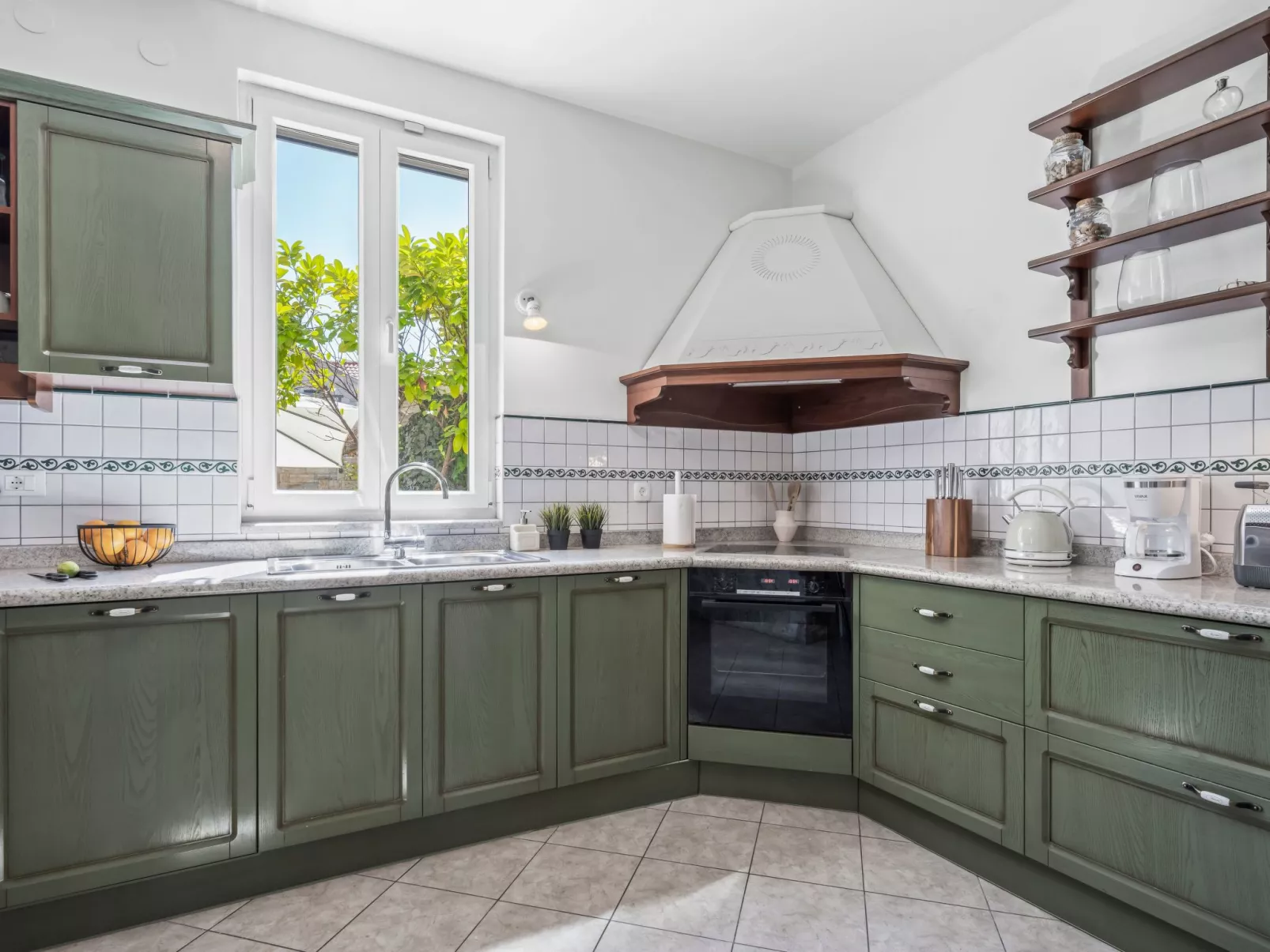 Villa Anna Varos - Image-tags.info