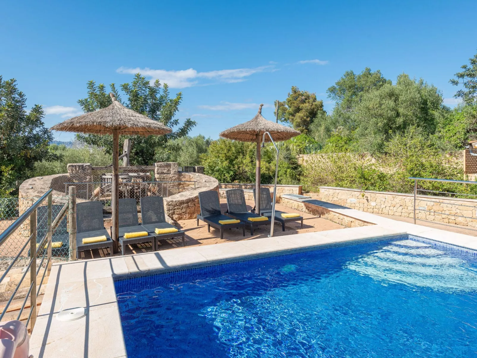 Das Beste von Alcudia, privater Pool, BBQ, einladender Garten - Image-tags.info