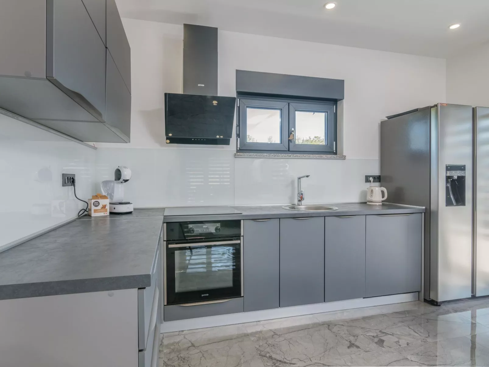 "Villa Enie" mit eigenem Pool - Image-tags.info