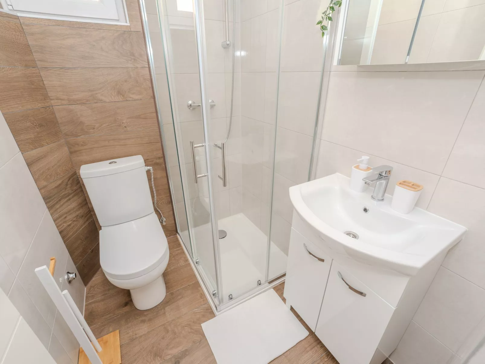 Apartment Plantosar - Image-tags.info