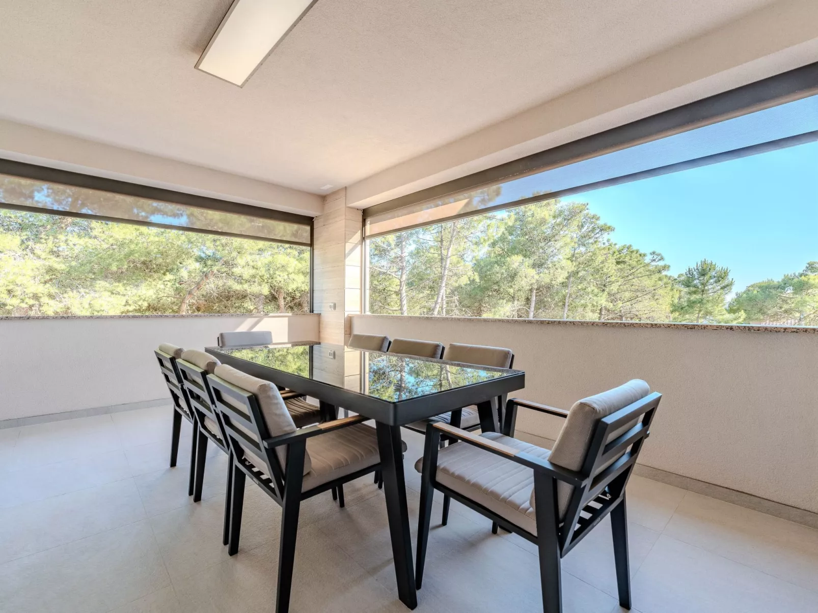 Apartment Royal 2 - Image-tags.info