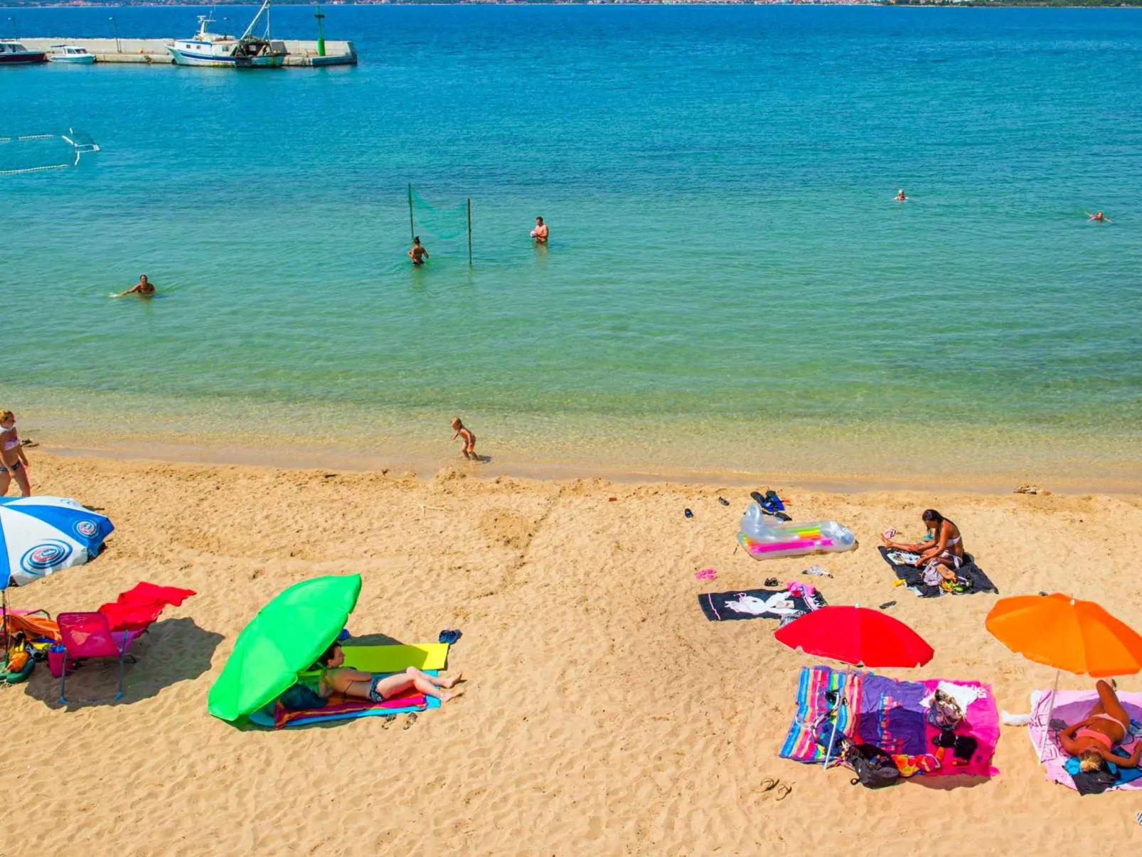 Villa mit beheiztem Pool, schöne Aussicht, Strandnähe - Image-tags.info