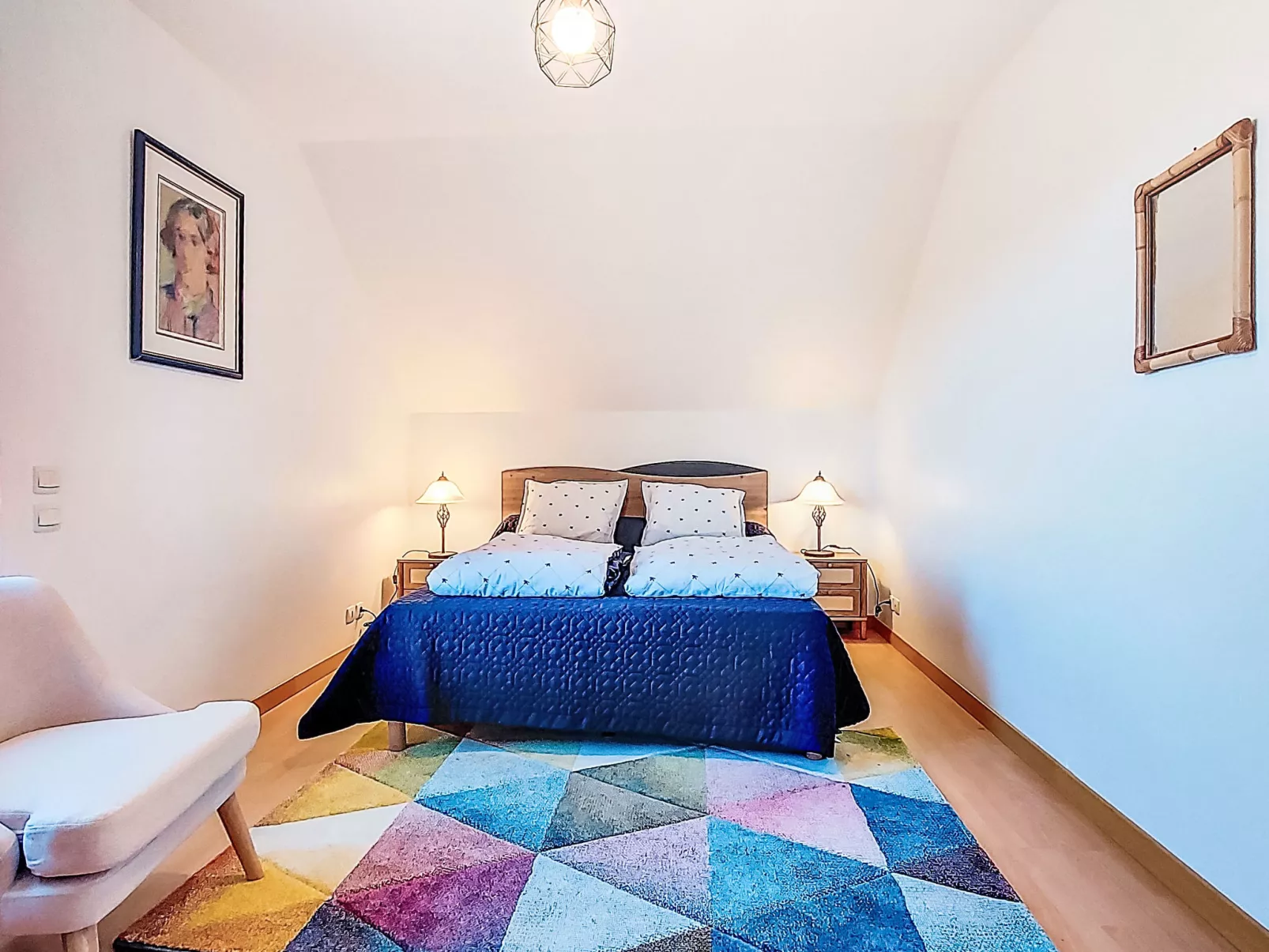 An Ty Porzh - Inside