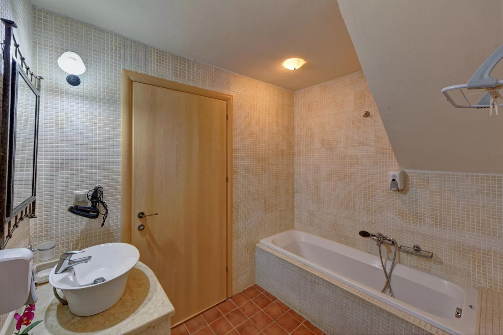 Mourtzanakis Eco Residence Achlada - Villa-Bathroom