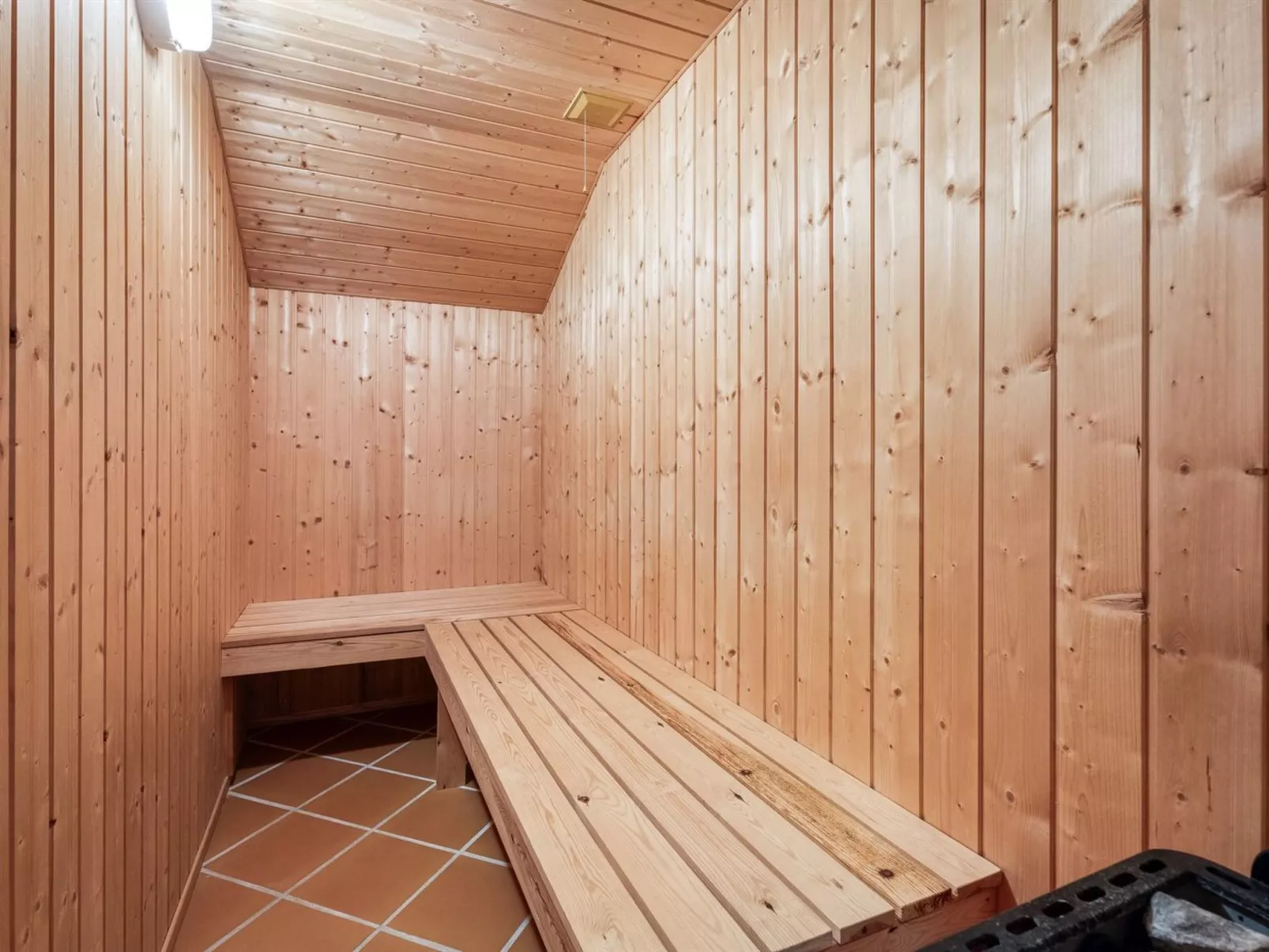 "Hollie" - 75m from the sea-Drinnen