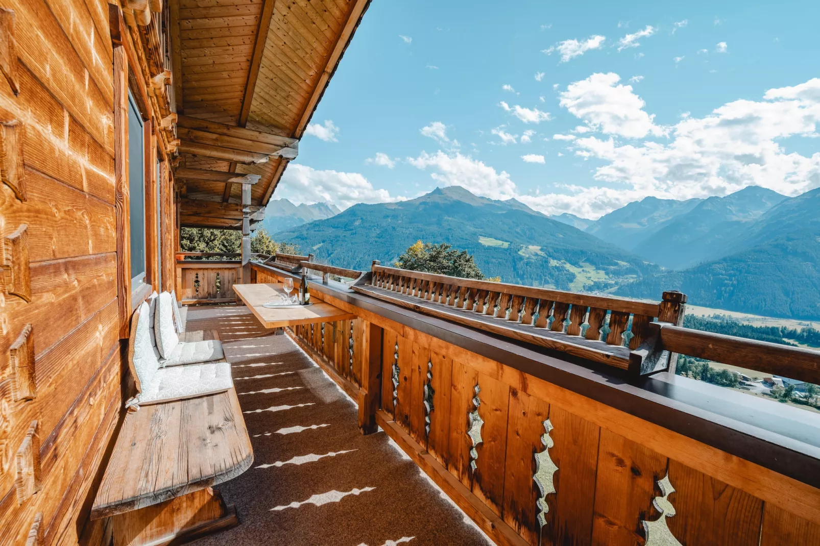 Motzerngut-Terrace balcony
