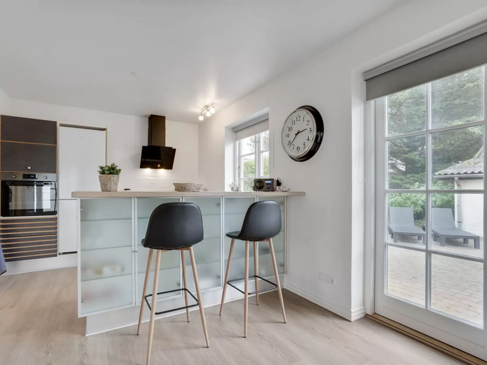 "Springimile" - 300m from the sea-Inside