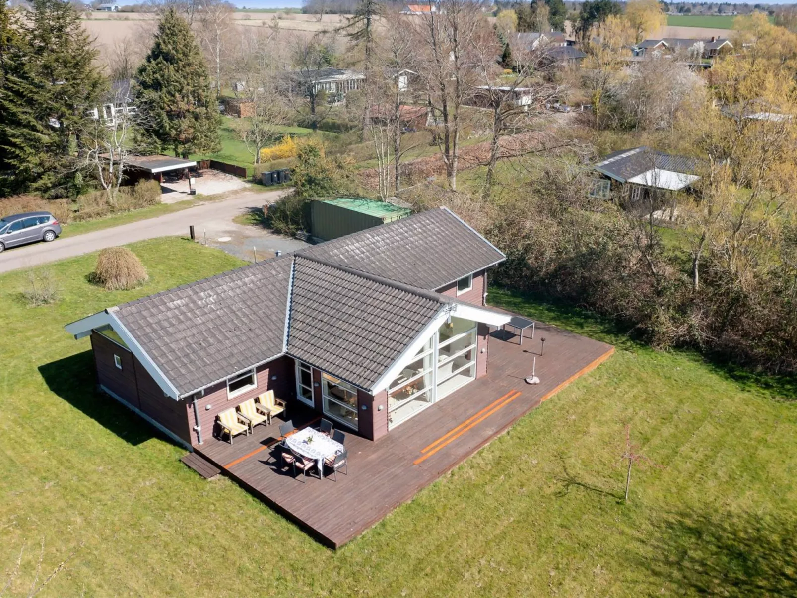 "Lauren" - 200m to the fjord-Draußen