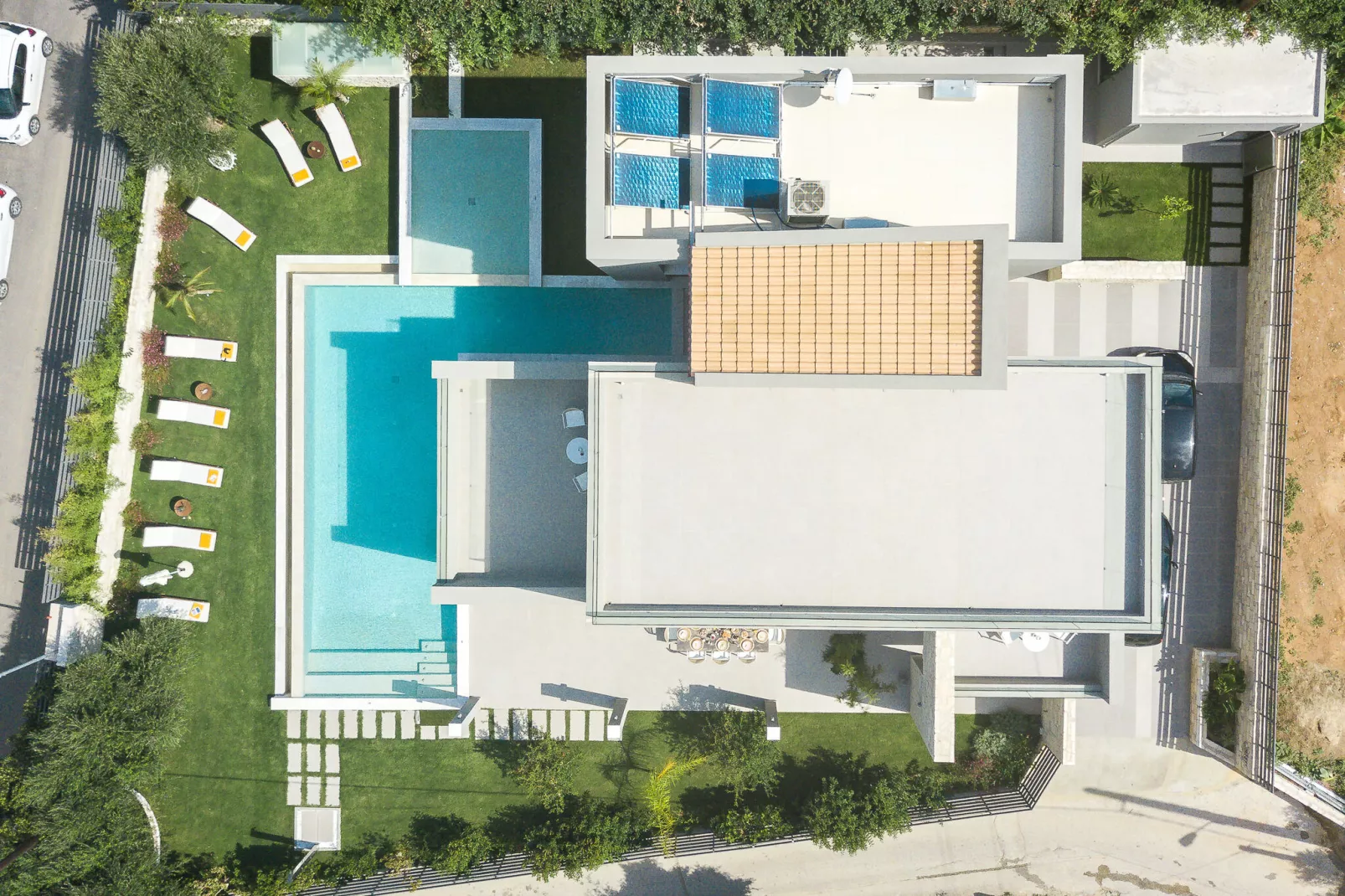 Sissy Villa-Exterior summer