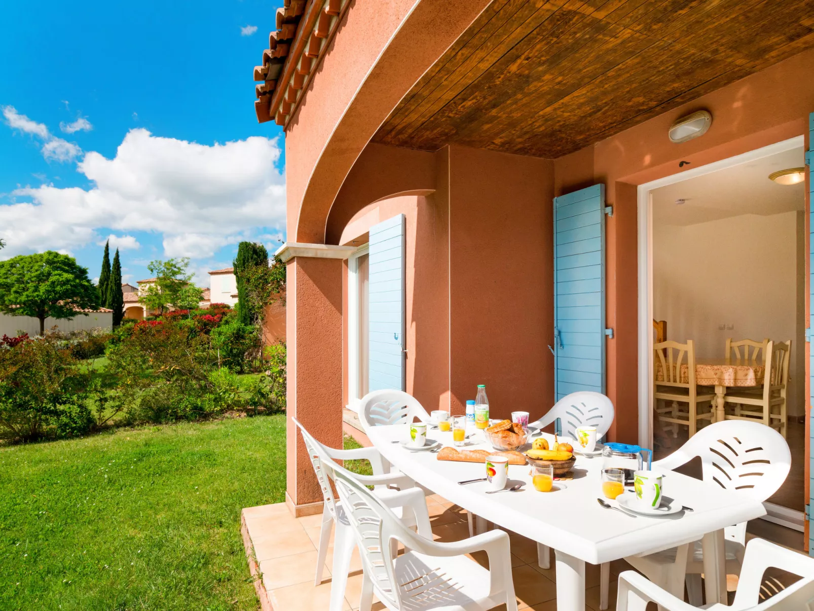 Port Minervois - Draußen