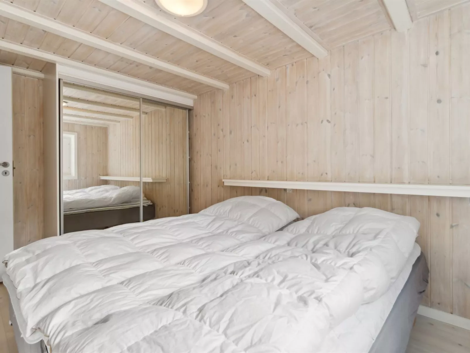 "Anly" - 250m from the sea-Dedans