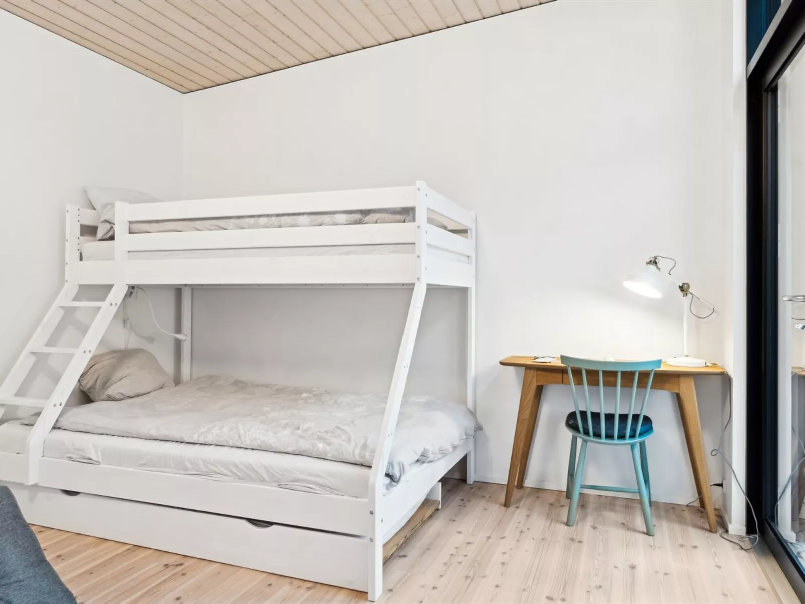 "Herlugh" - 10m from the sea - Drinnen