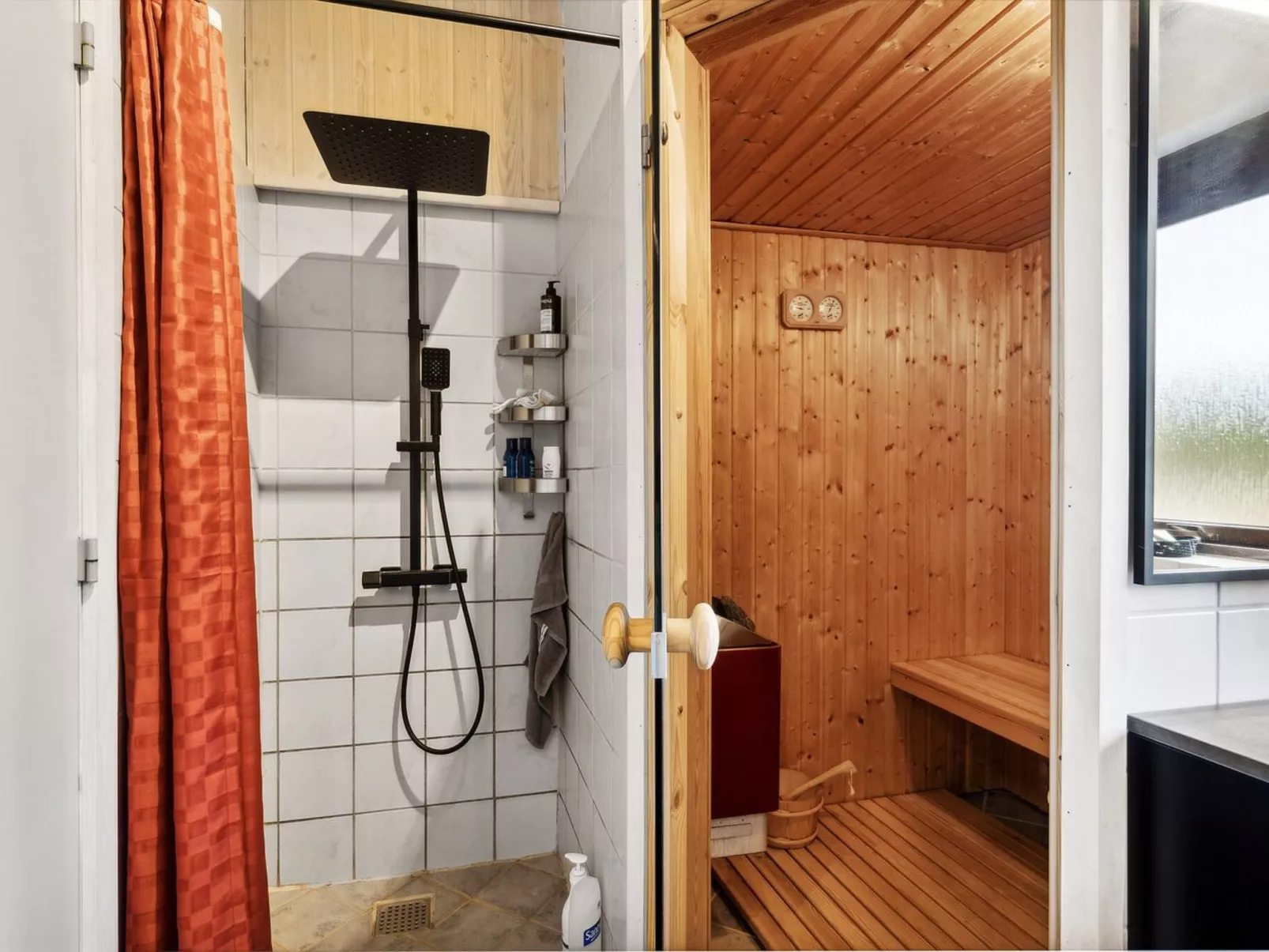 "Nannah" - 100m from the sea-Drinnen