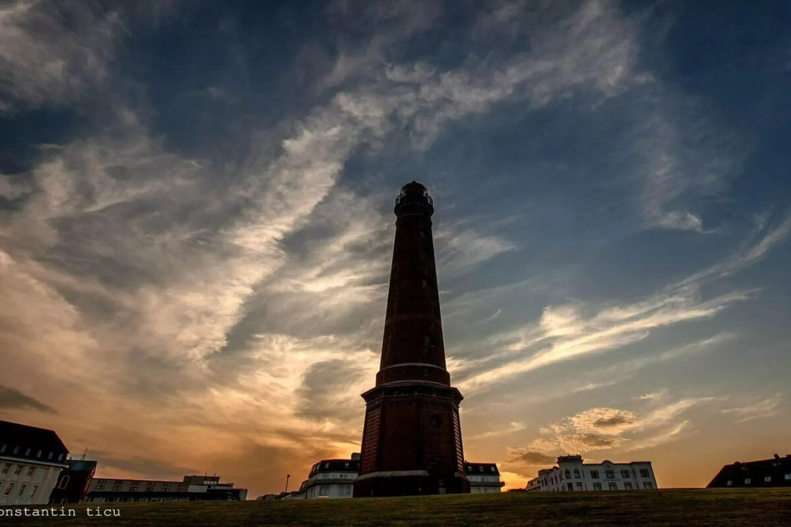 67704-Areas within 5km in summer