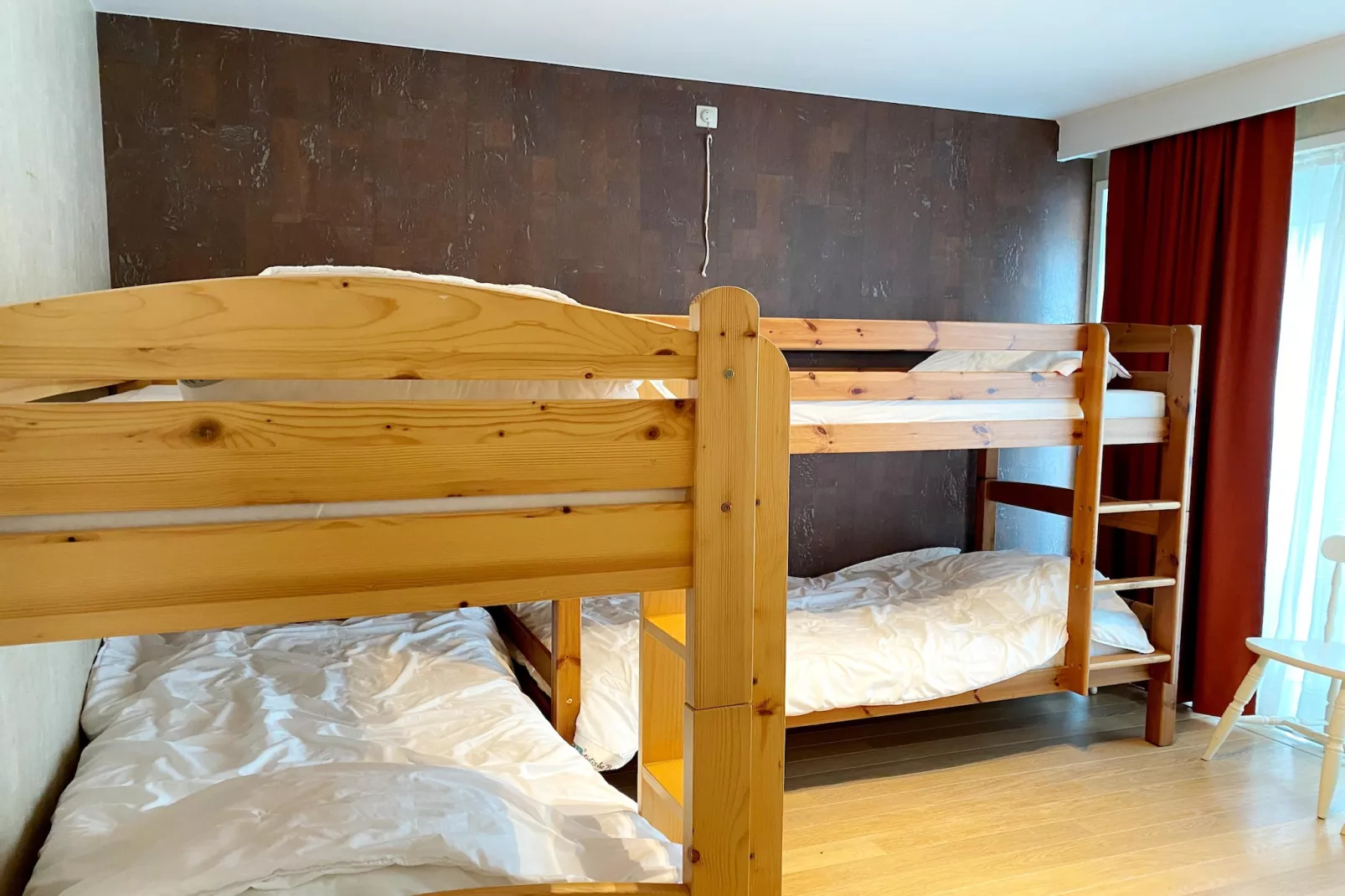 BEAULIEU 0602PK-Bedroom