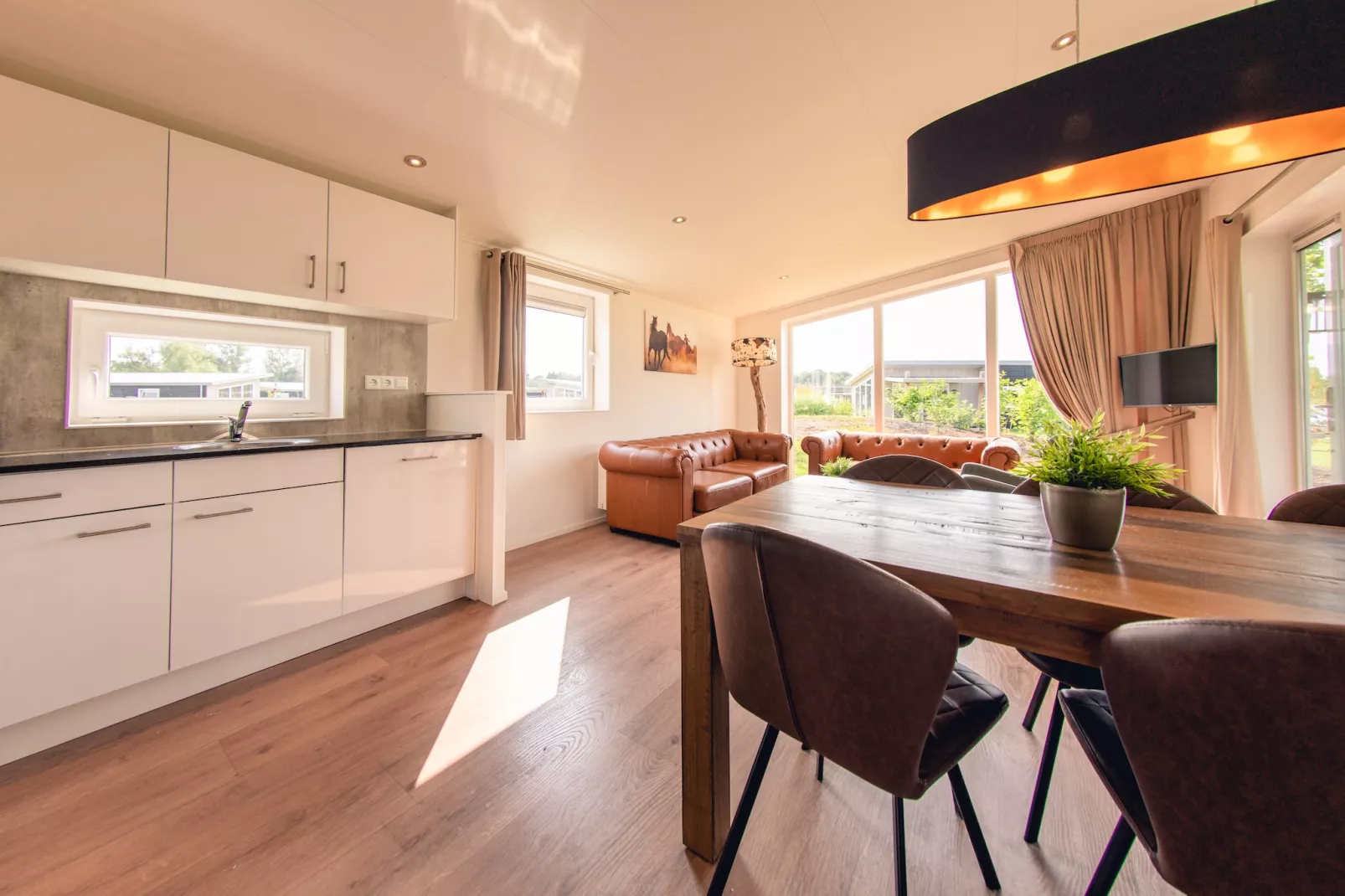 Raccoon Lodge-Cuisine