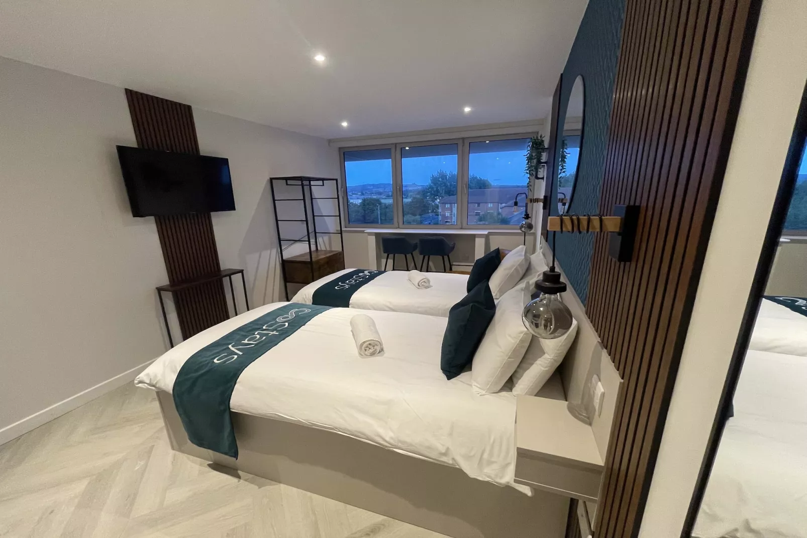 EN_MEH020_Superior Double Studio-Schlafzimmer