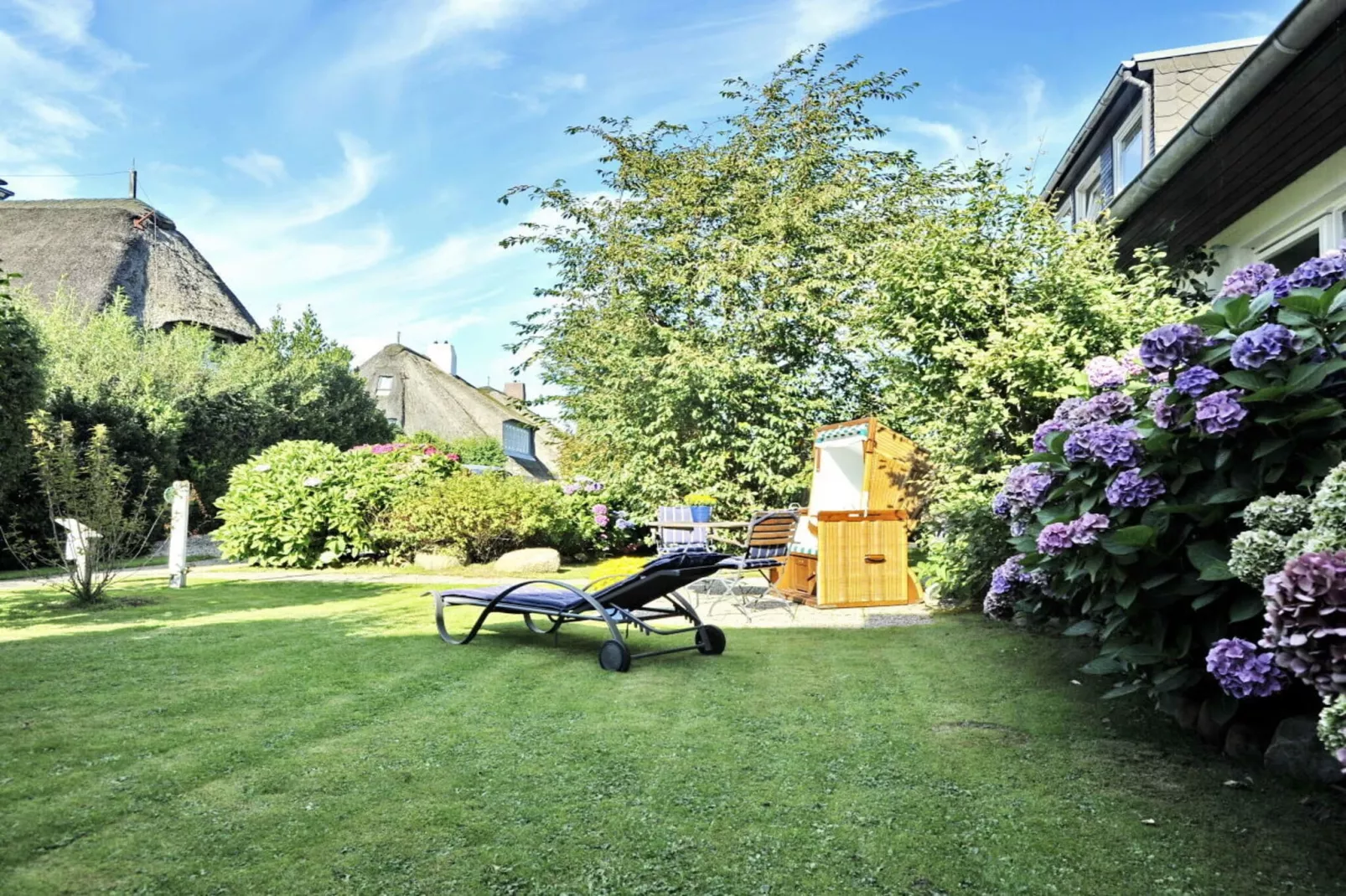 284435-Gardens in summer