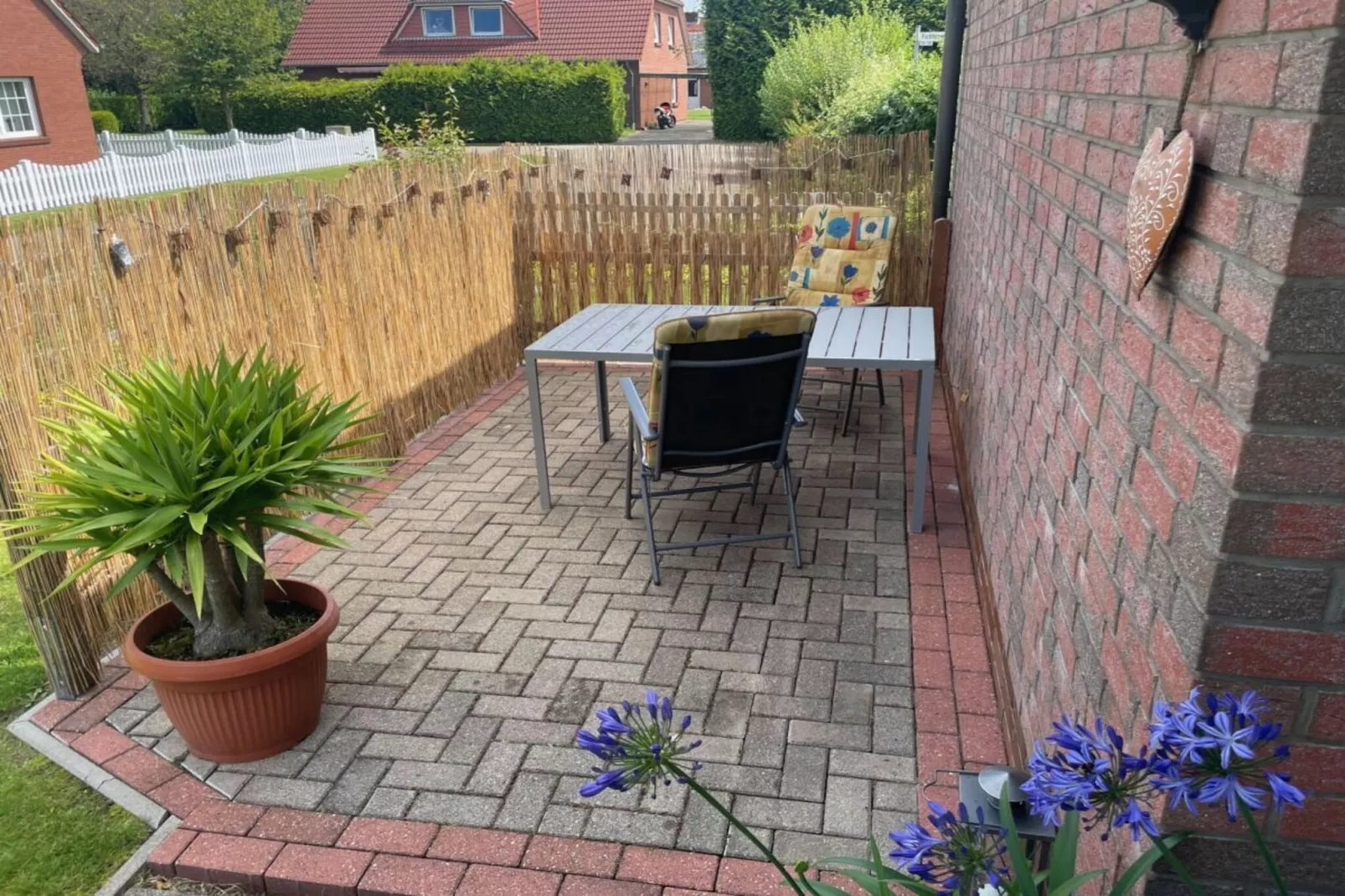 515868 - Terrace balcony