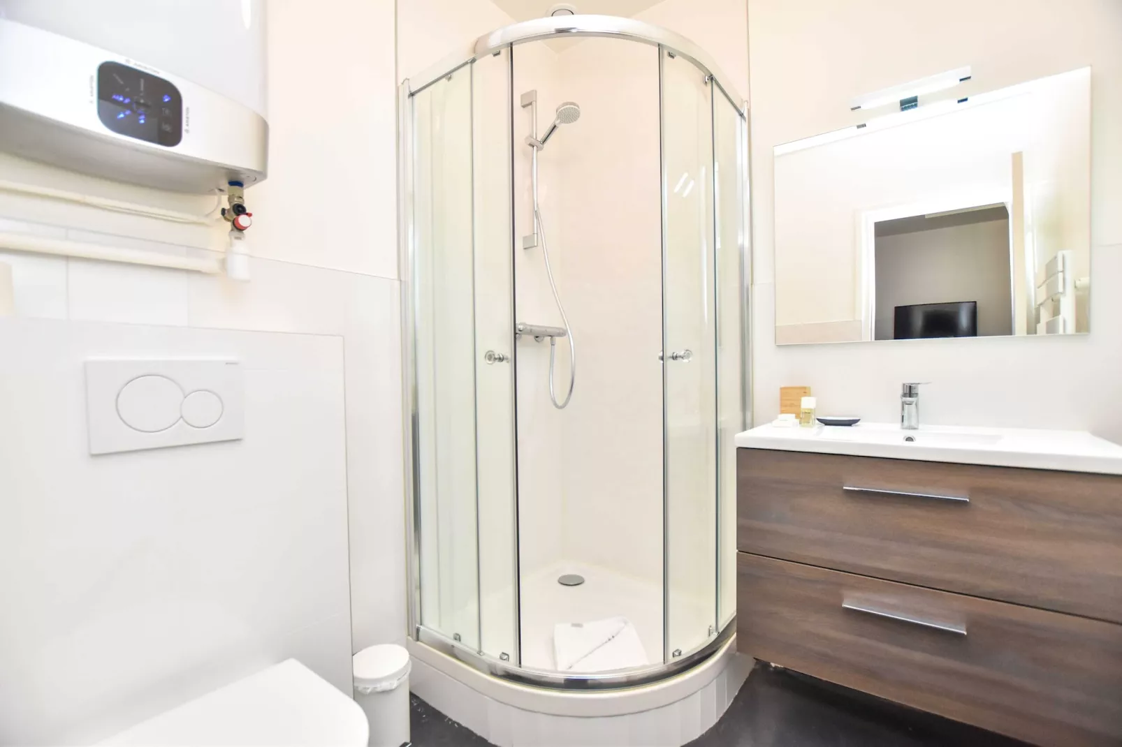 AT-79-REAUMUR - Nicht zugeordnet