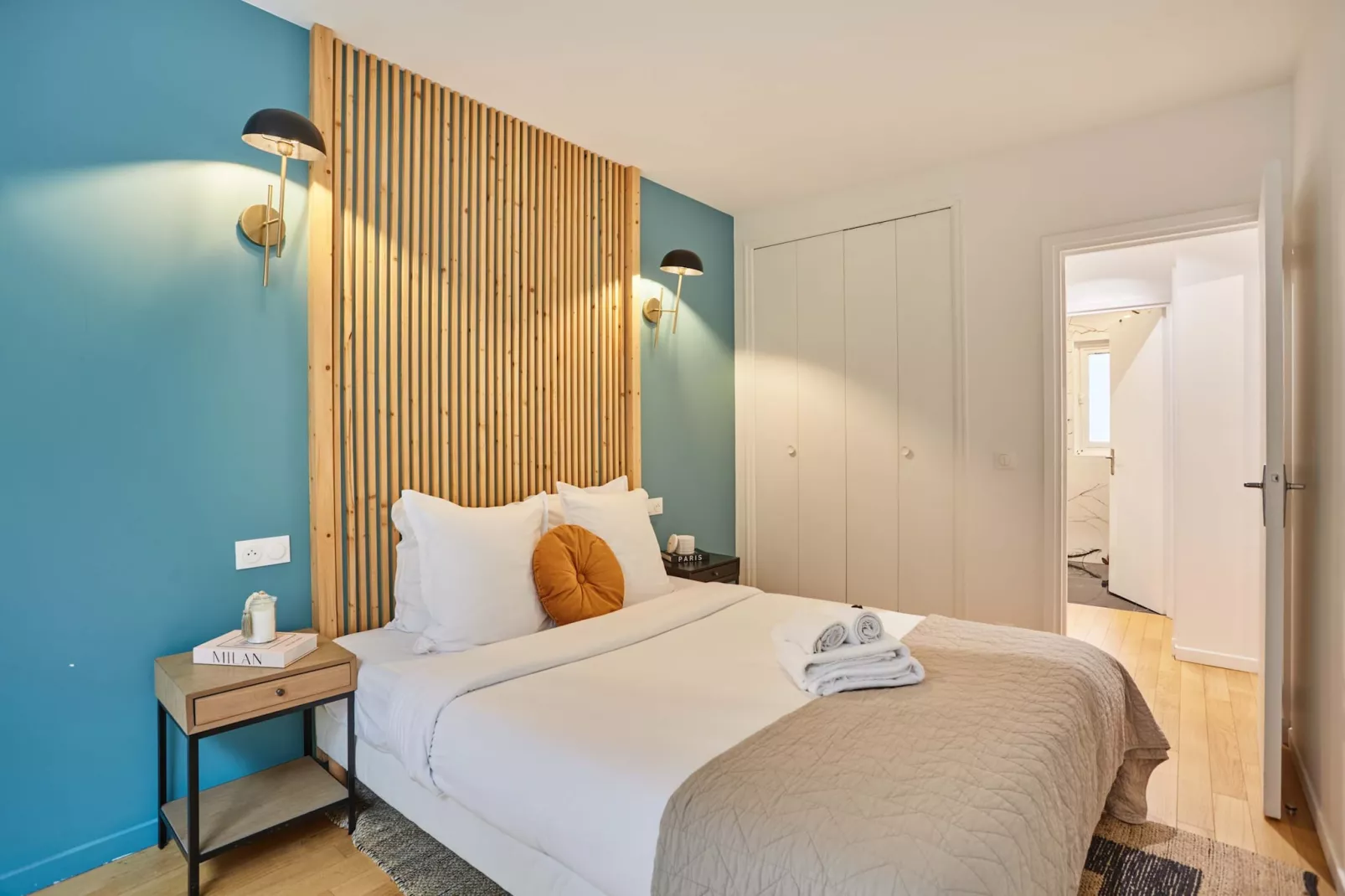 RUE DES MOINES 2-Nicht zugeordnet