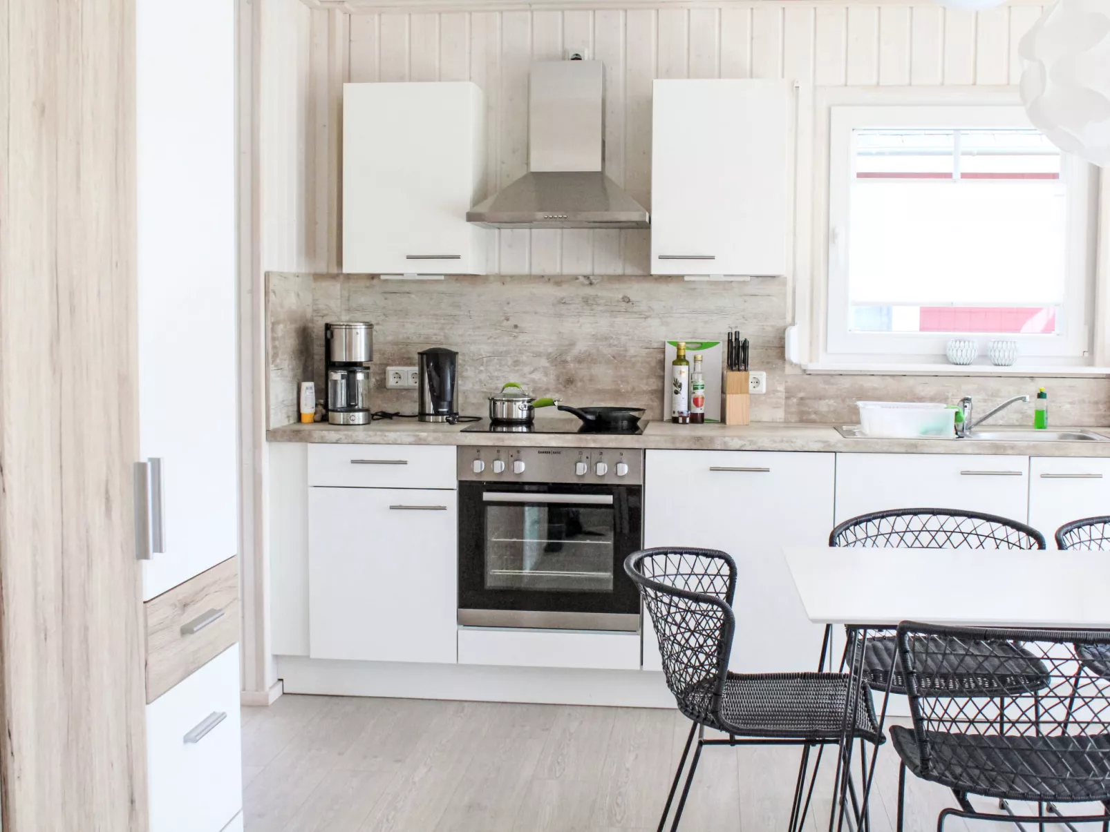 Ferienhaus am Wasser-Drinnen